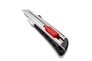 16068306 Сегментированный нож Autolock 18мм 831313 VIRA