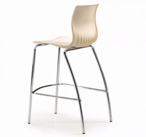 TALIN Пластиковый стул с подставкой для ног Webby