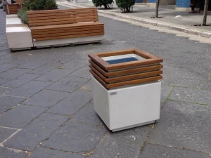 Manufatti Viscio Реконструированная урна для мусора на открытом воздухе
