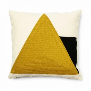 Чехол на подушку Shara 45x45 с желтым треугольником AA2789J35 от La Forma LA FORMA ОРНАМЕНТ 321487 Желтый
