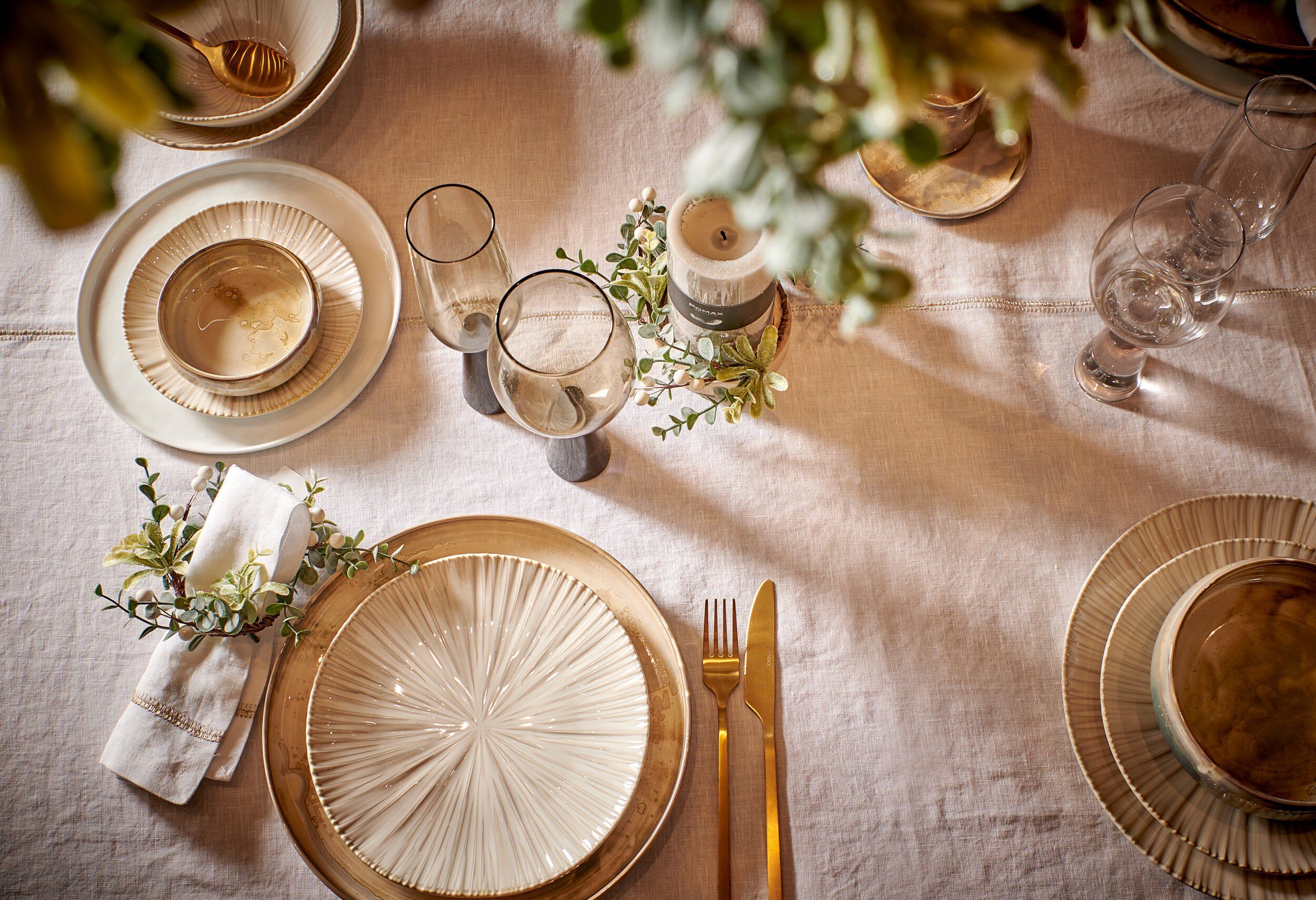 Фарфоровая круглая десертная тарелка POMAX Mysa ARCH-00151584 - Вид №5