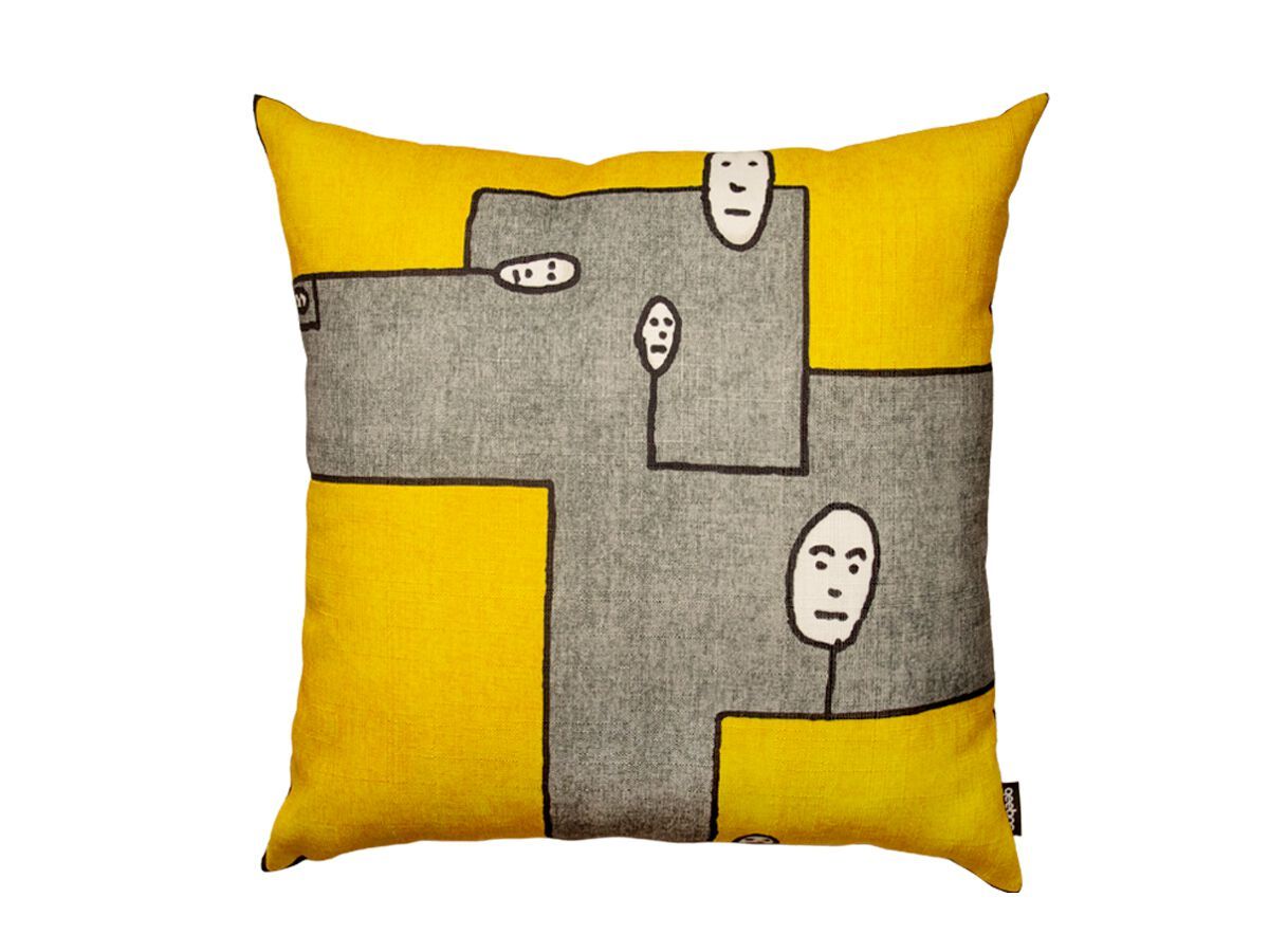 Квадратная подушка из акриловой ткани Qeeboo Generic Tales ARCH-00037659