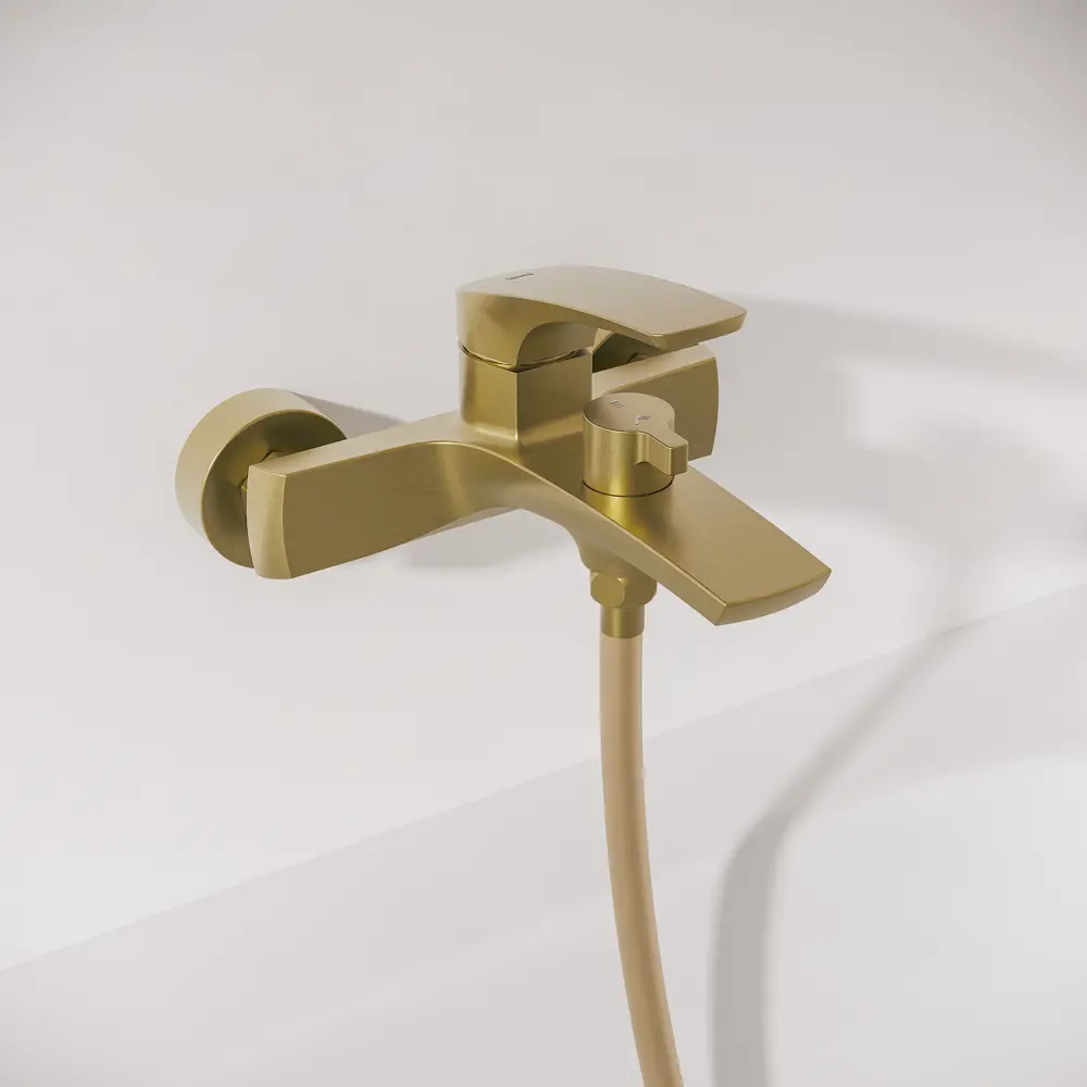 Смеситель для ванны Iddis LAHMG00i02 однорычажный с лейкой и шлангом цвет золото Lahta STLM-2082215 - Вид №1