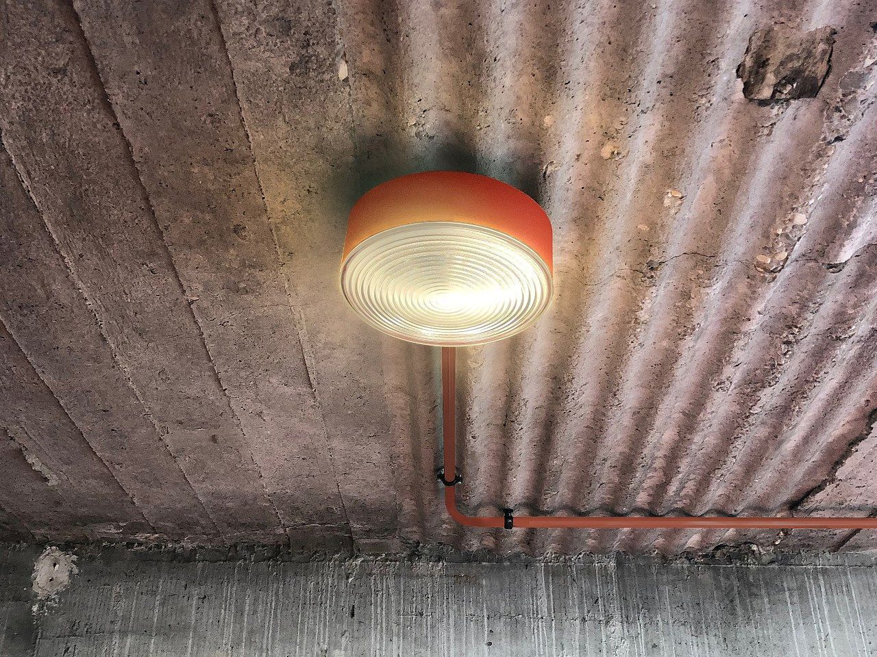 Алюминиевый напольный потолочный светильник с порошковым покрытием Re-Volt Radieux ARCH-00127123 - Вид №2