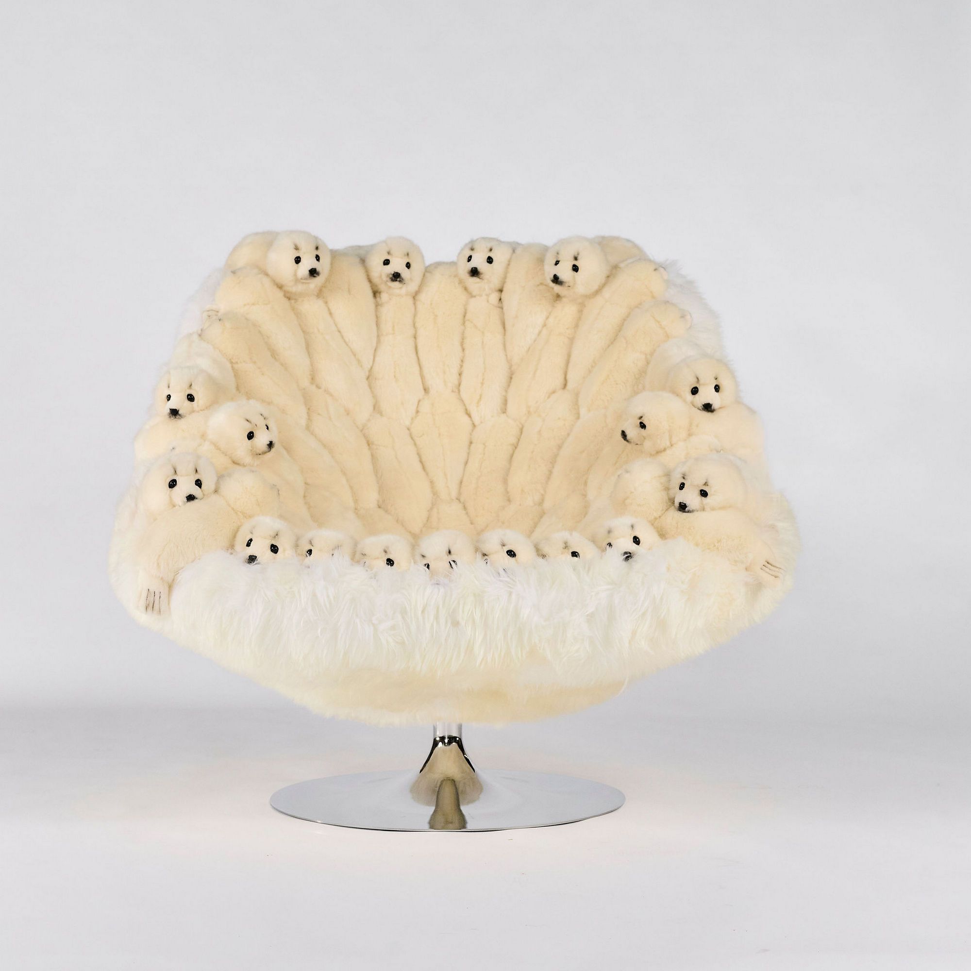 Полиэфирное кресло APCOLLECTION White love ARCH-00136498 - Вид №1