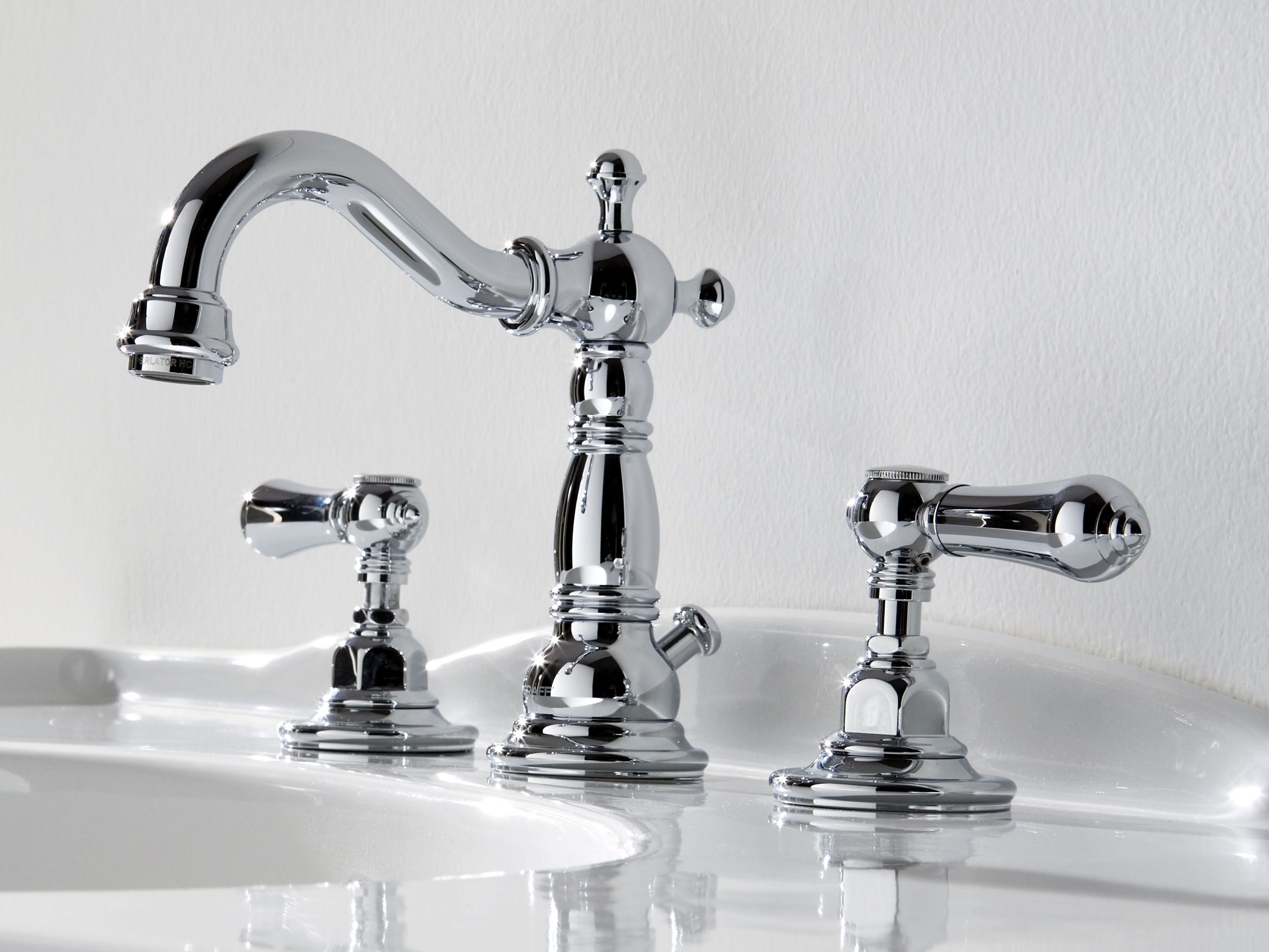 Смеситель для раковины с 3 отверстиями Graff Adley ARCH-00013283 - Вид №2