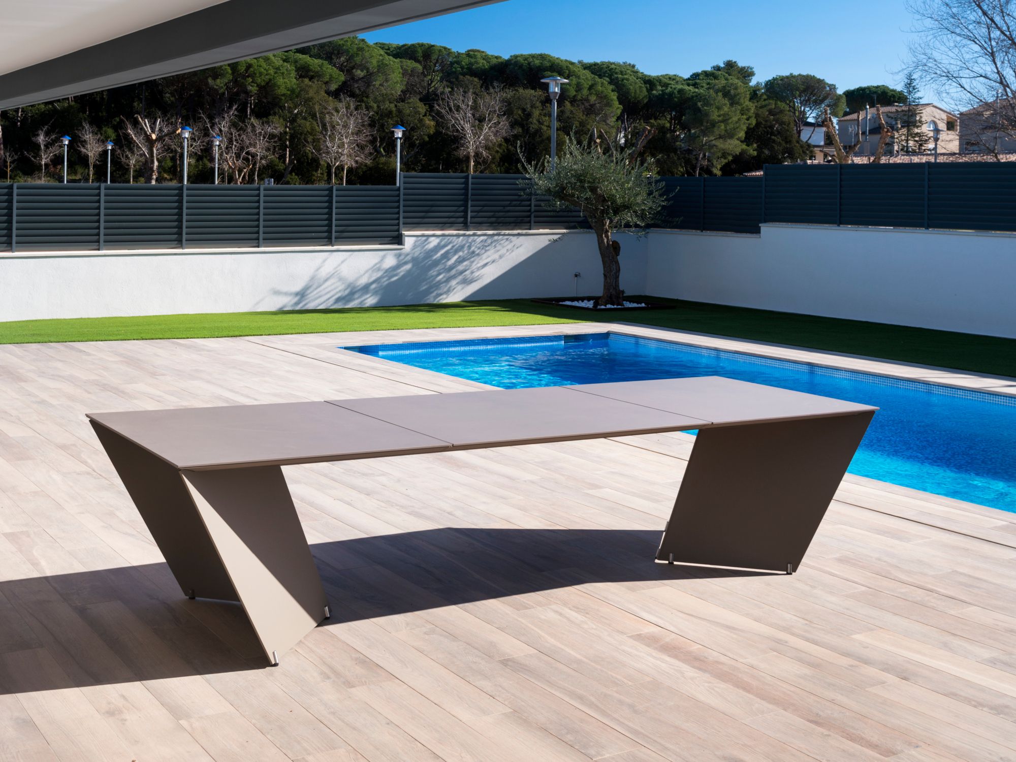 Прямоугольный садовый стол calma Angle ARCH-00025230