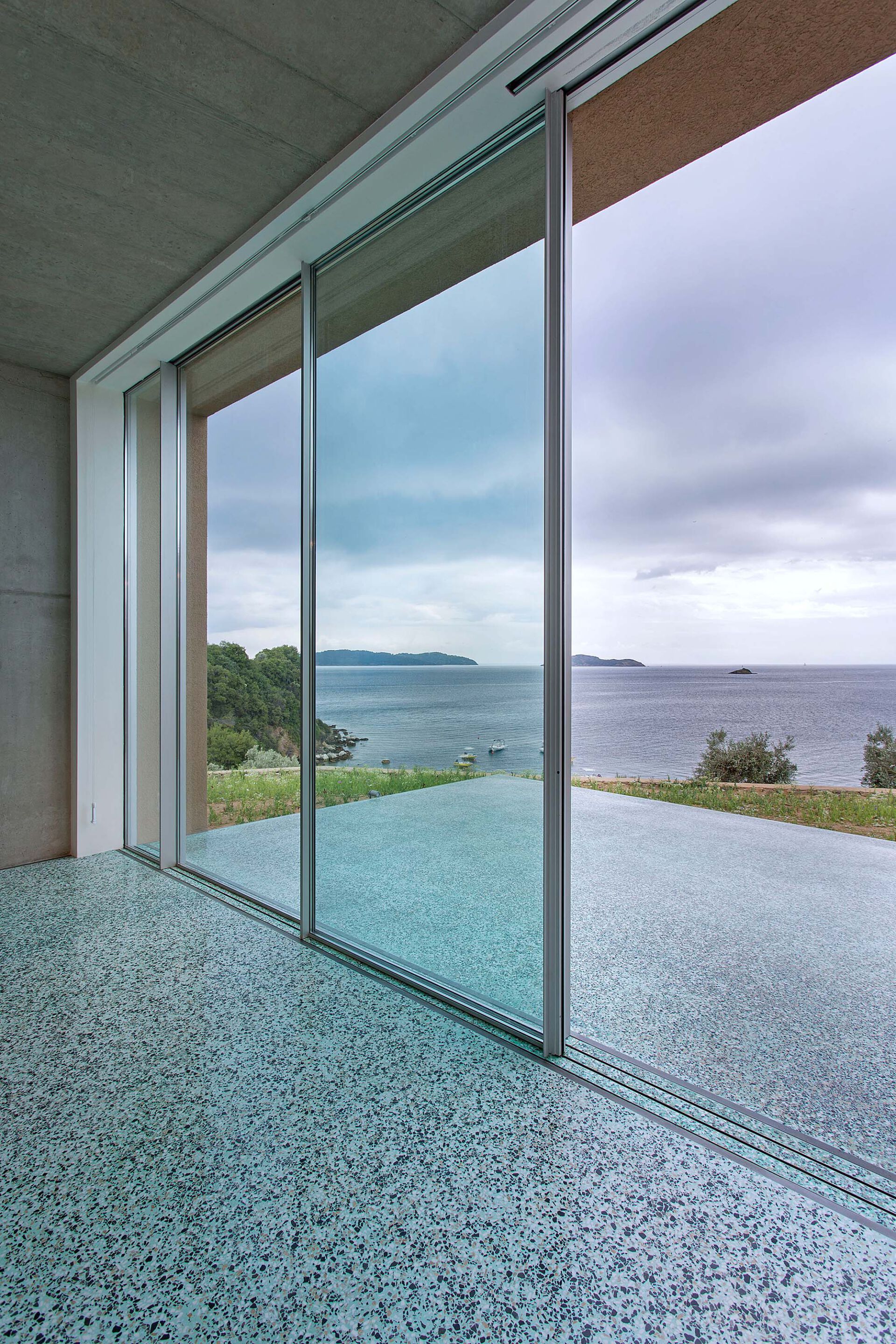 Раздвижное окно из закаленного стекла panoramah! AH! INVISIBLE FRAME ARCH-00150314 - Вид №4