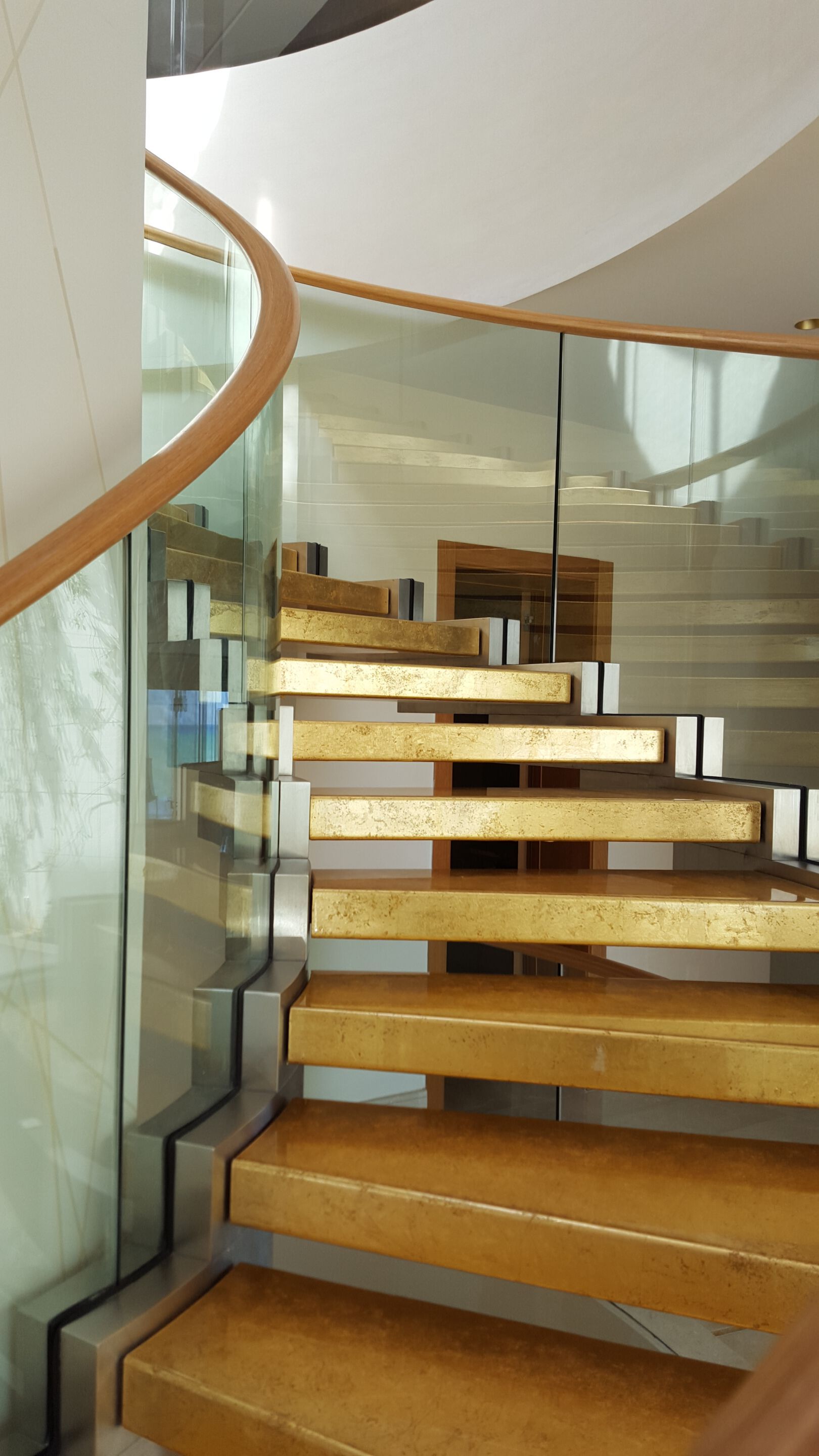 Винтовая лестница Siller Treppen Кобра ARCH-00111417 - Вид №2