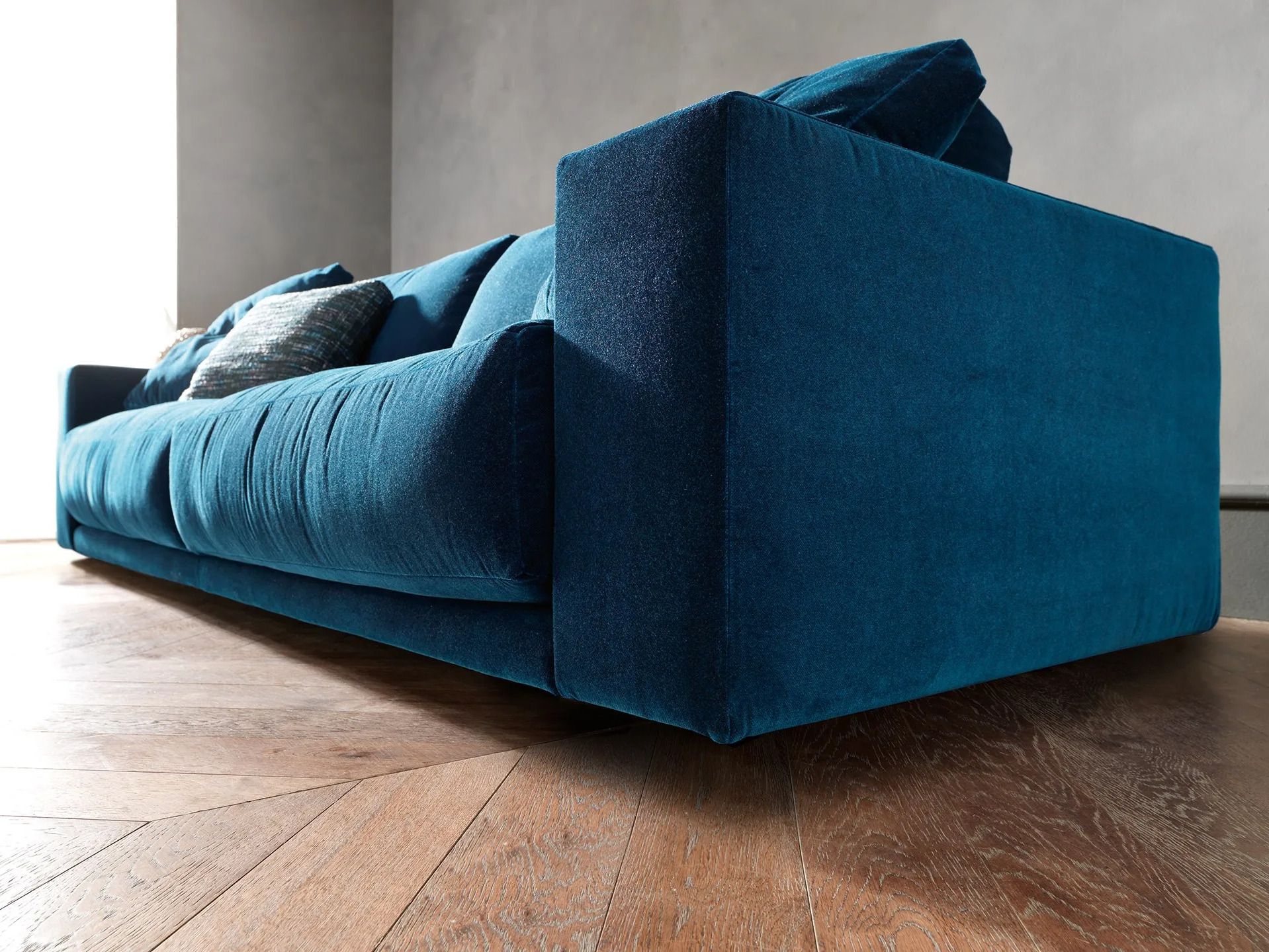 Бархатный диван VALENTINI Rafael New ARCH-00099785 - Вид №3