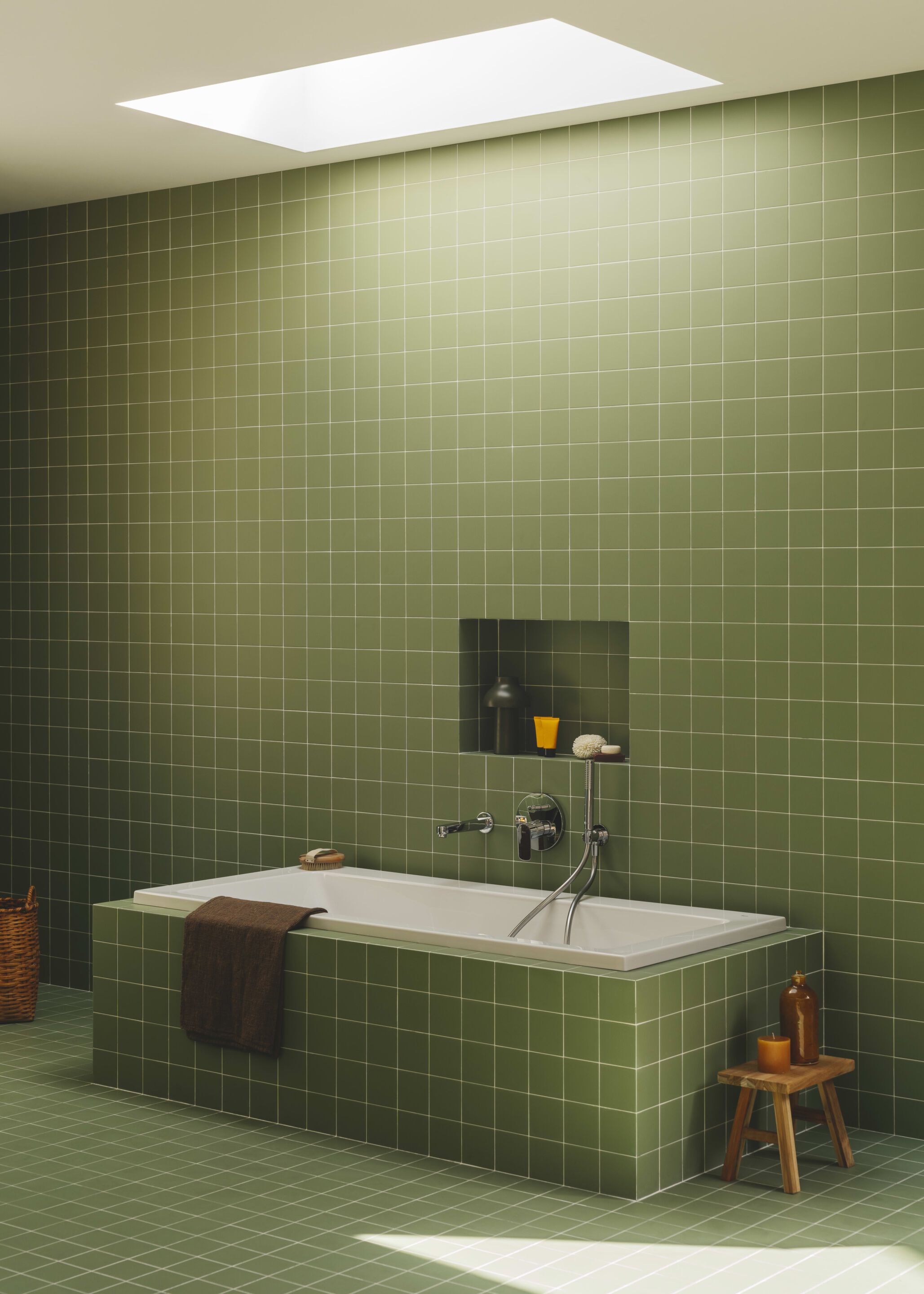 Утопленная акриловая прямоугольная ванна Roca VYTHOS 24855 ARCH-00118366 - Вид №1