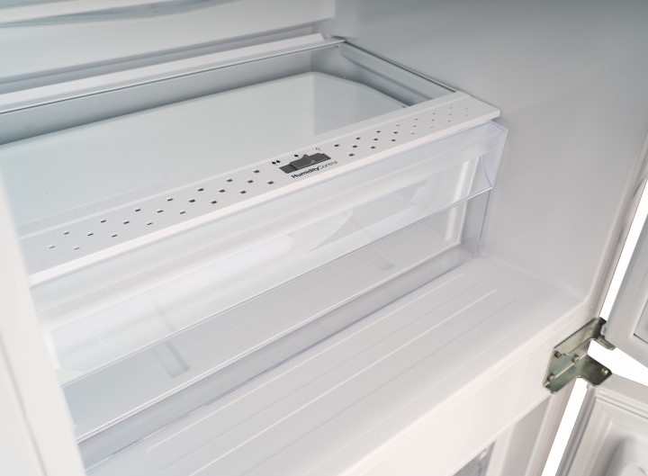 9242910 Встраиваемый холодильник Schaub Lorenz SLU S445W4M STDN-0070022 - Вид №6