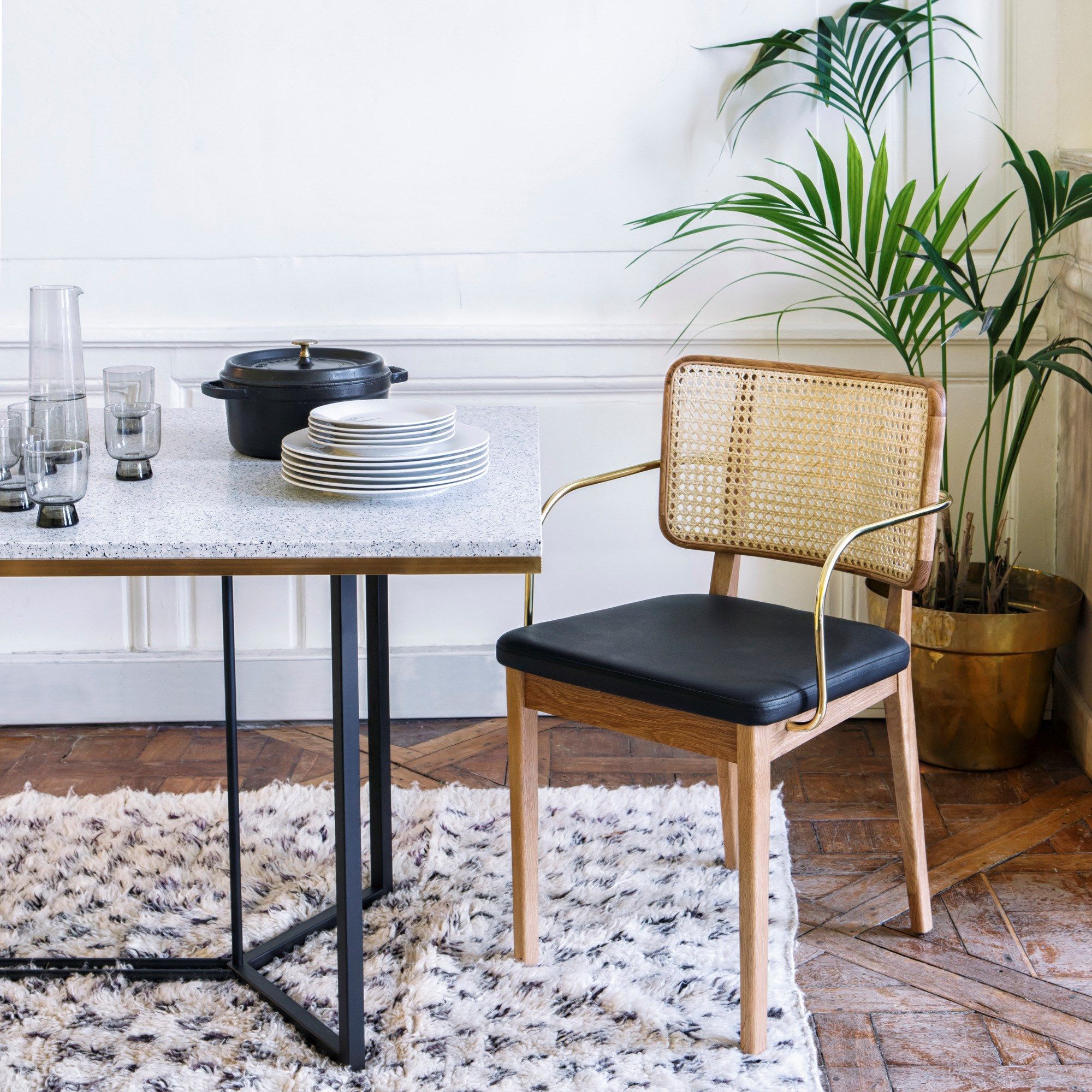 Плетеный стул в винтажном стиле с подлокотниками RED EDITION плетеная ARCH-00060705 - Вид №1