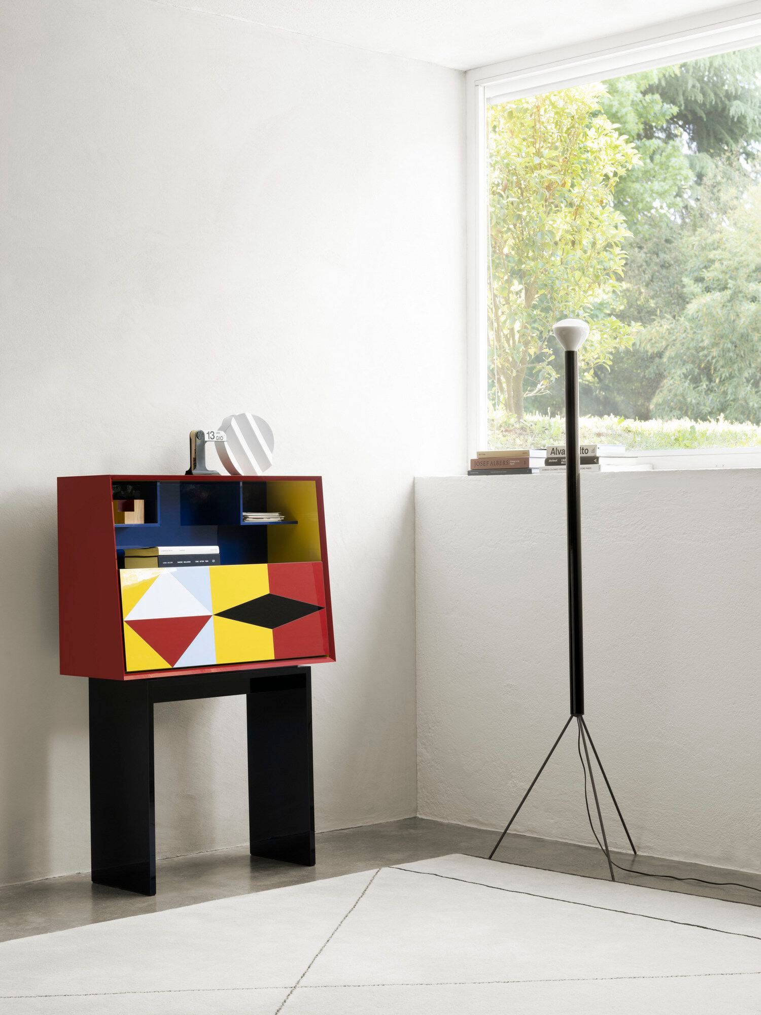 Буфет из ацетата целлюлозы с откидными дверцами Porro линия ARCH-00070852 - Вид №2