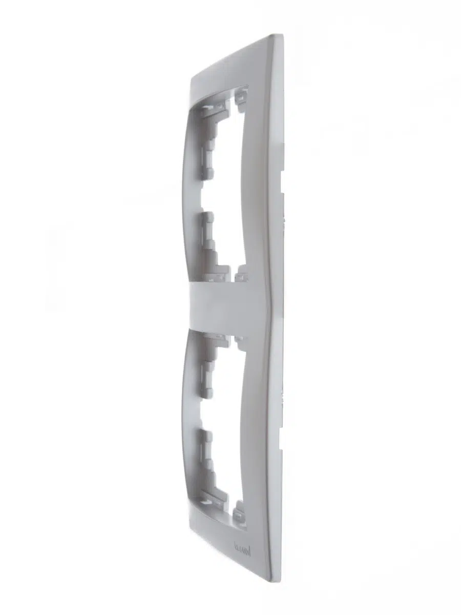 MIRA Рамка 2-ая вертикальная серебро LEZARD 701-1010-152 - Вид №2