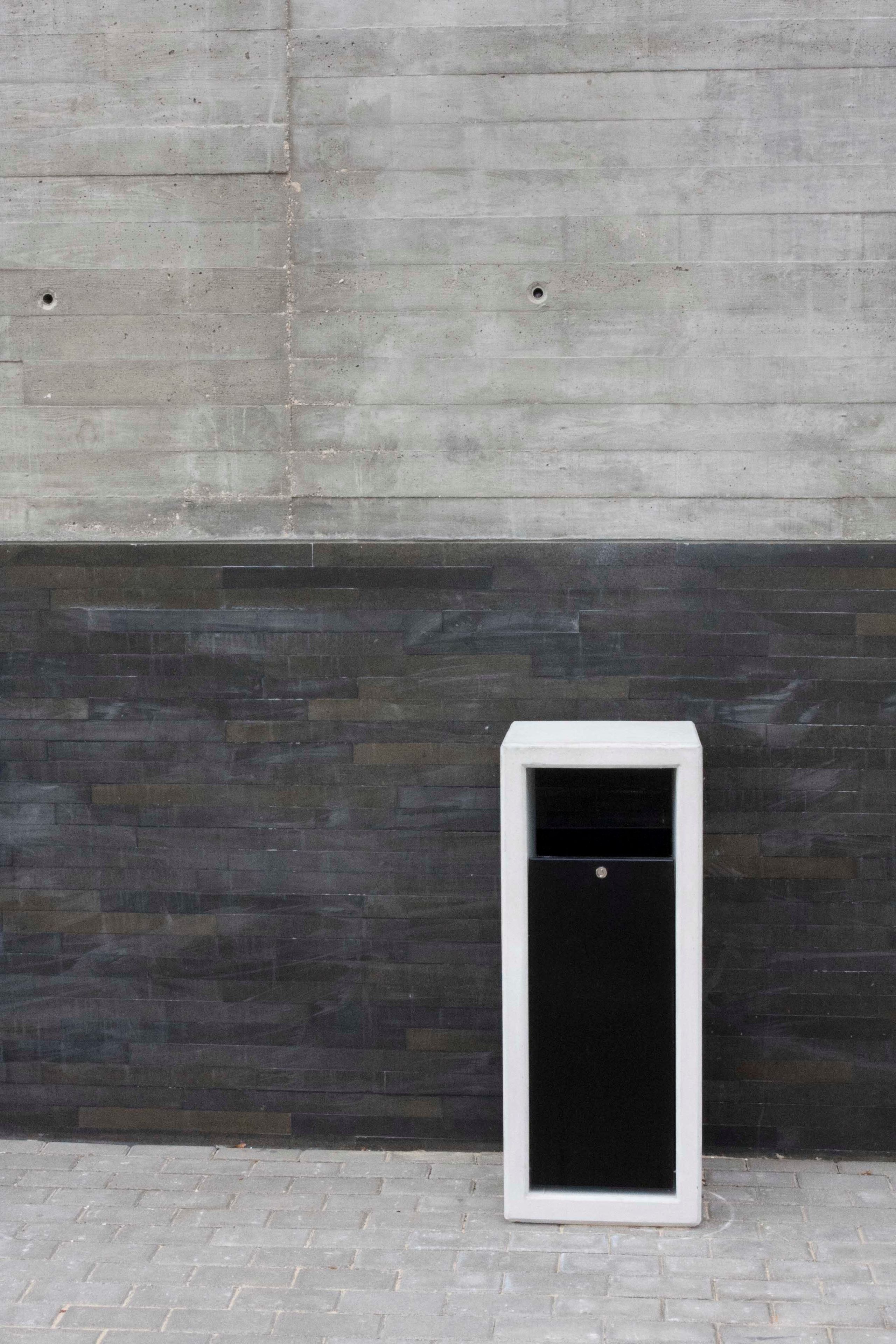 Металлические и бетонные стойки для мусора SIT Outline ARCH-00151419 - Вид №4