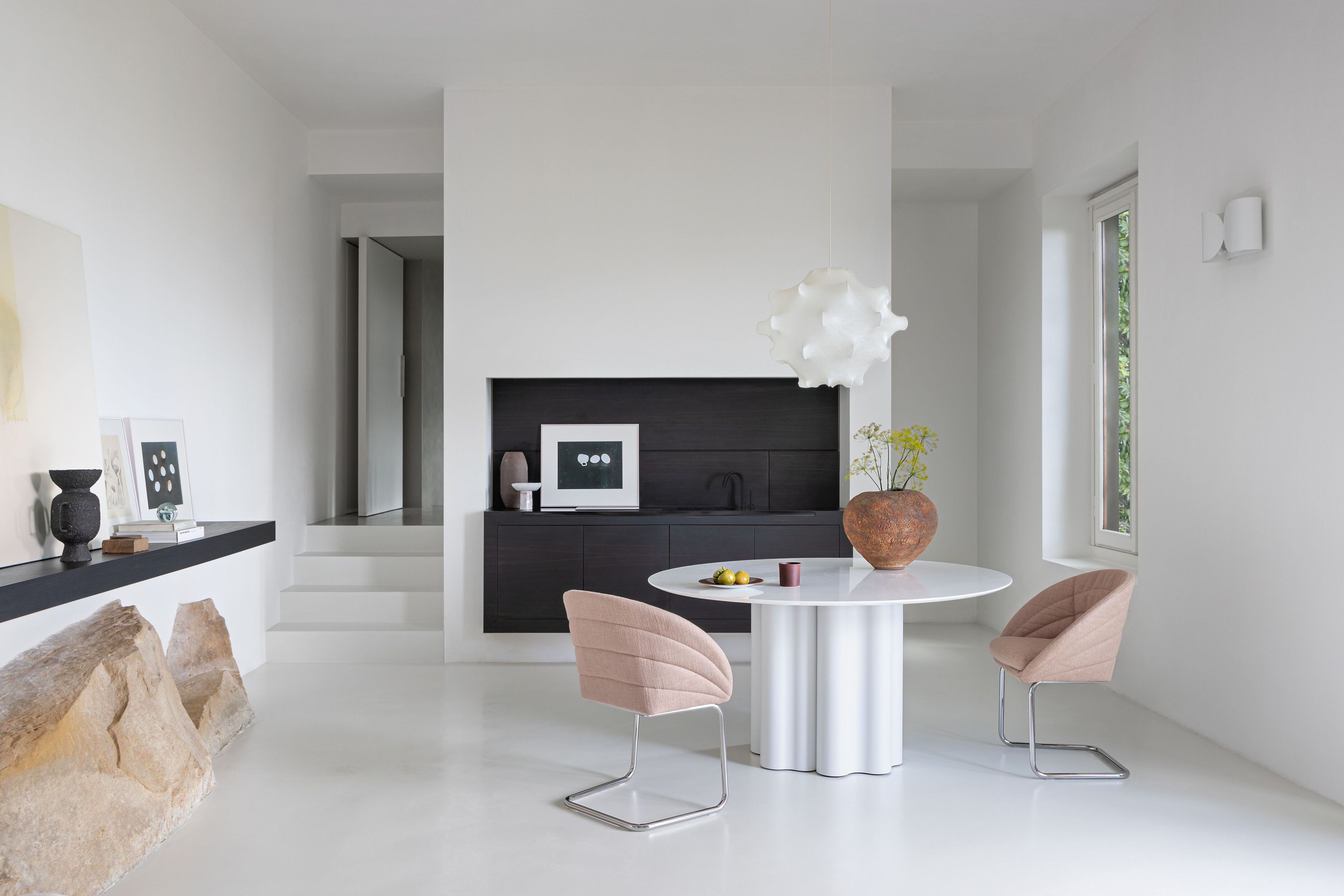 Круглый стол с полиуретановым основанием и мраморным верхом Saba Italia Волшебный театр ARCH-00119425 - Вид №2