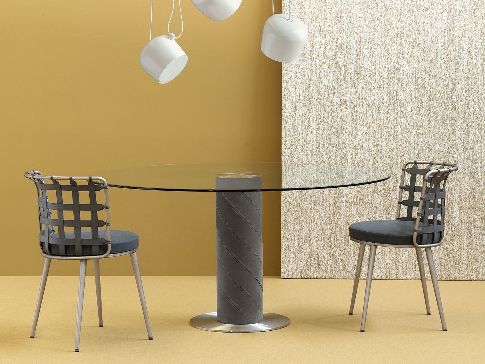 Стальной стул с мягким сиденьем Fasem Lola ARCH-00141346 - Вид №1