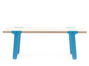 Деревянная скамья