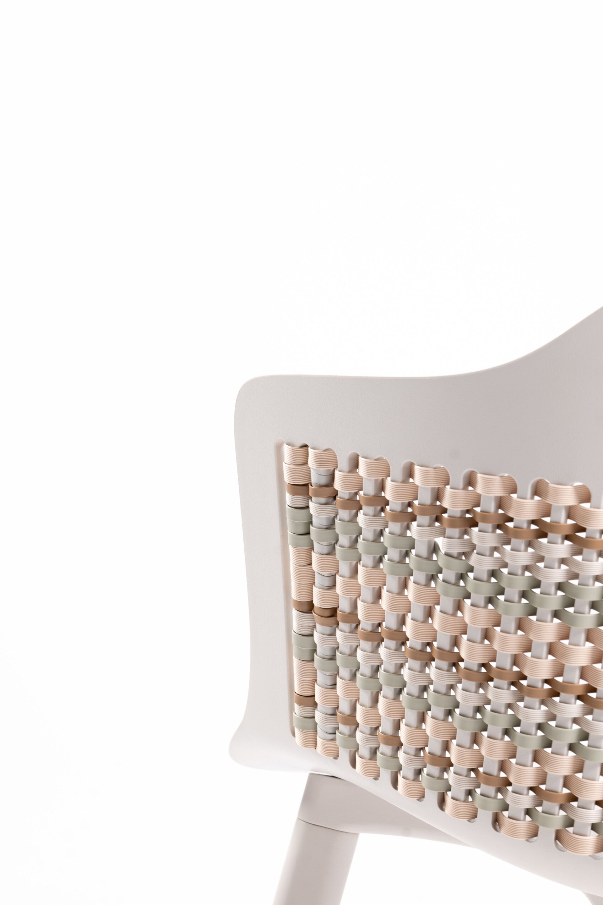 Полипропиленовый садовый стул с подлокотниками DEDON MYMI ARCH-00020186 - Вид №1