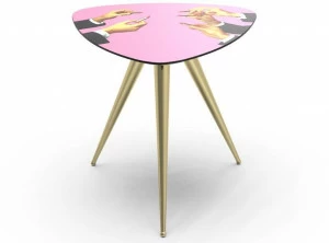 Seletti Треугольный журнальный столик со столешницей из МДФ и металлическими ножками Seletti wears toiletpaper 17184