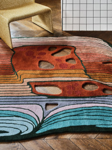 Изогнутый ковер ручной работы