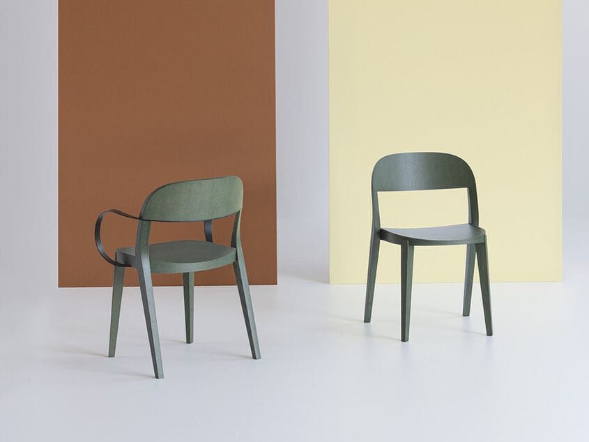 Деревянный штабелируемый стул с подлокотниками Potocco минимальная ARCH-00120764 - Вид №2