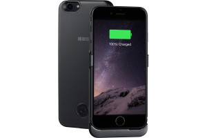 17458644 Чехол-аккумулятор 3000мАч Li-Pol для iPhone SE 2020/8/7 BLACK, B201, 47652 Interstep