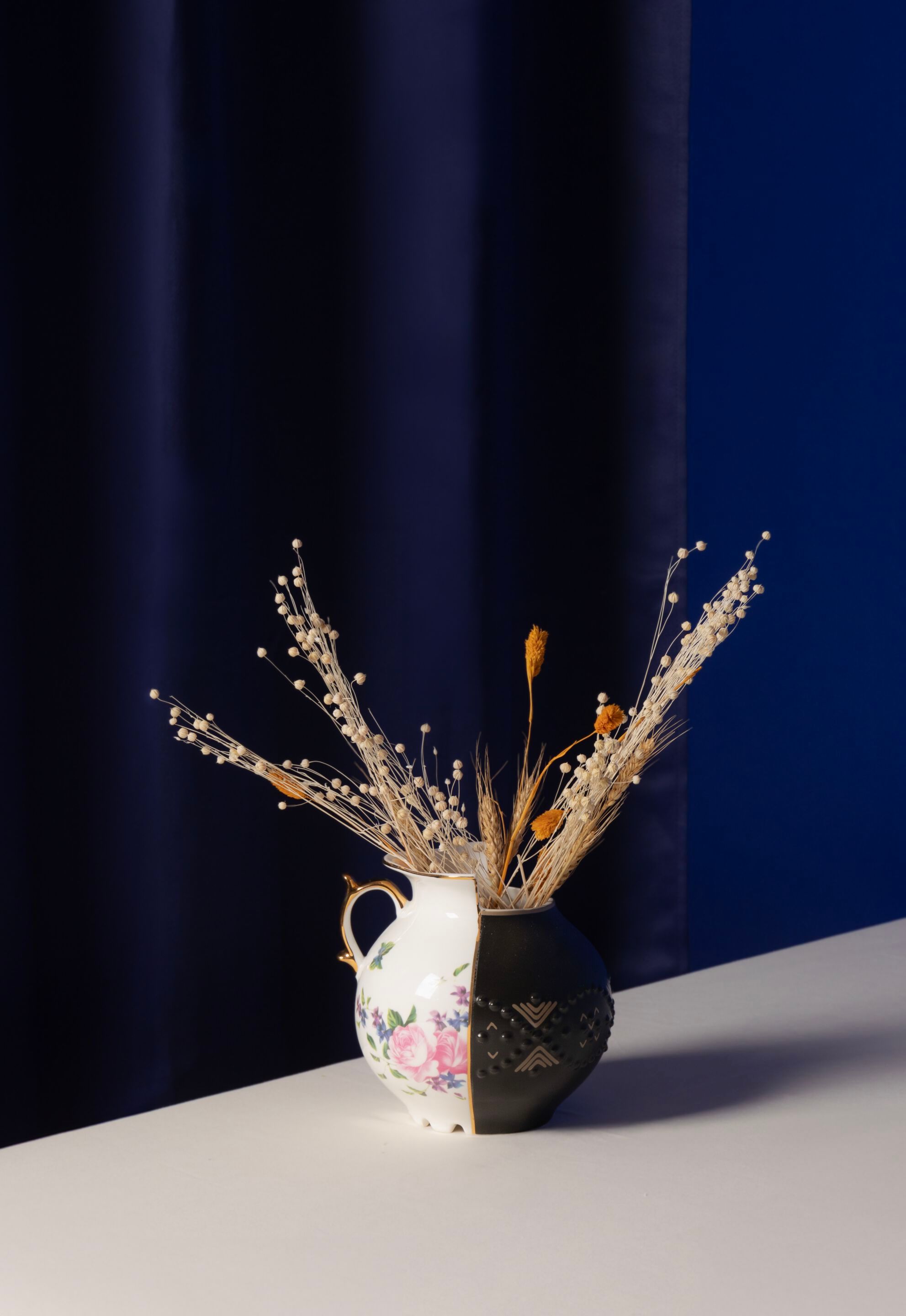 Фарфоровая ваза Seletti Hybrid ARCH-00040328 - Вид №1