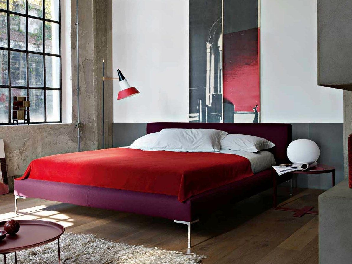 Двуспальная кровать из ткани с мягким изголовьем B&B Italia ARCH-00106518 - Вид №3