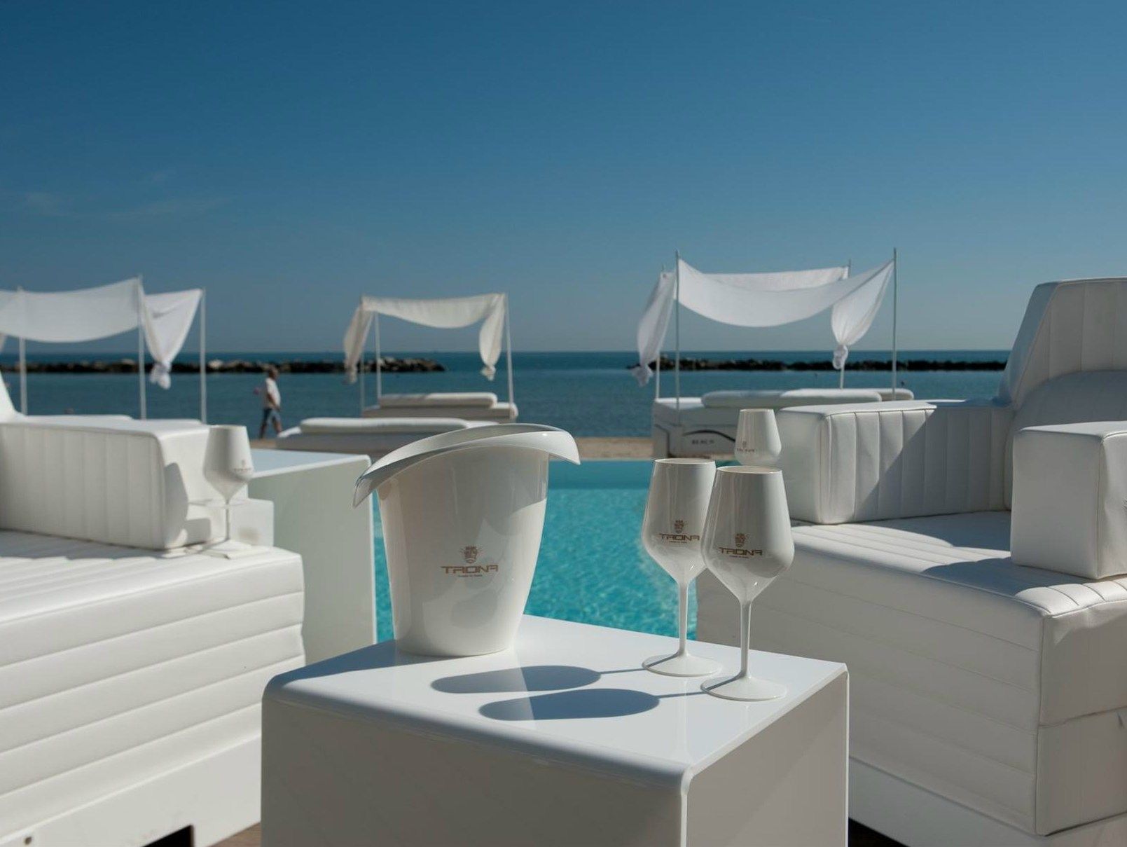 Квадратный низкий садовый столик Trona ARCH-00010225 - Вид №5