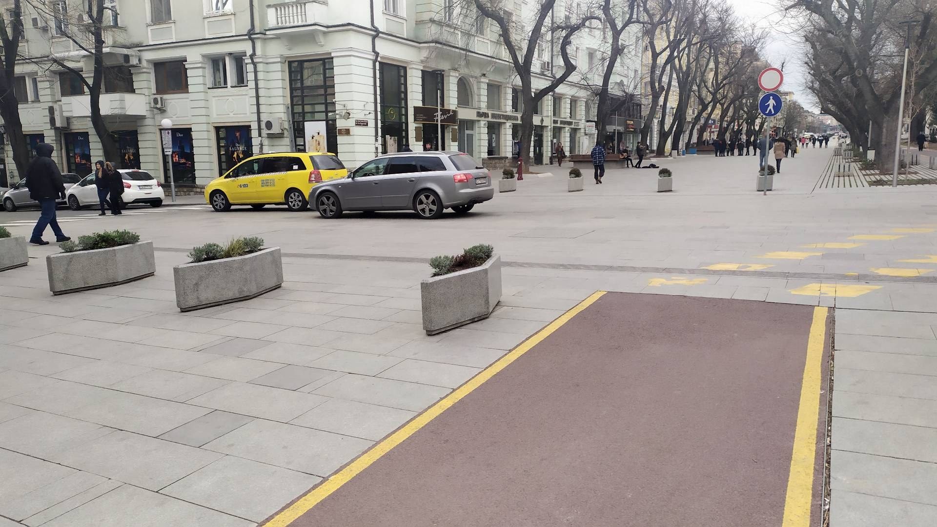 Низкая бетонная плантатор ENCHO ENCHEV - ETE 229 ARCH-00147885 - Вид №2