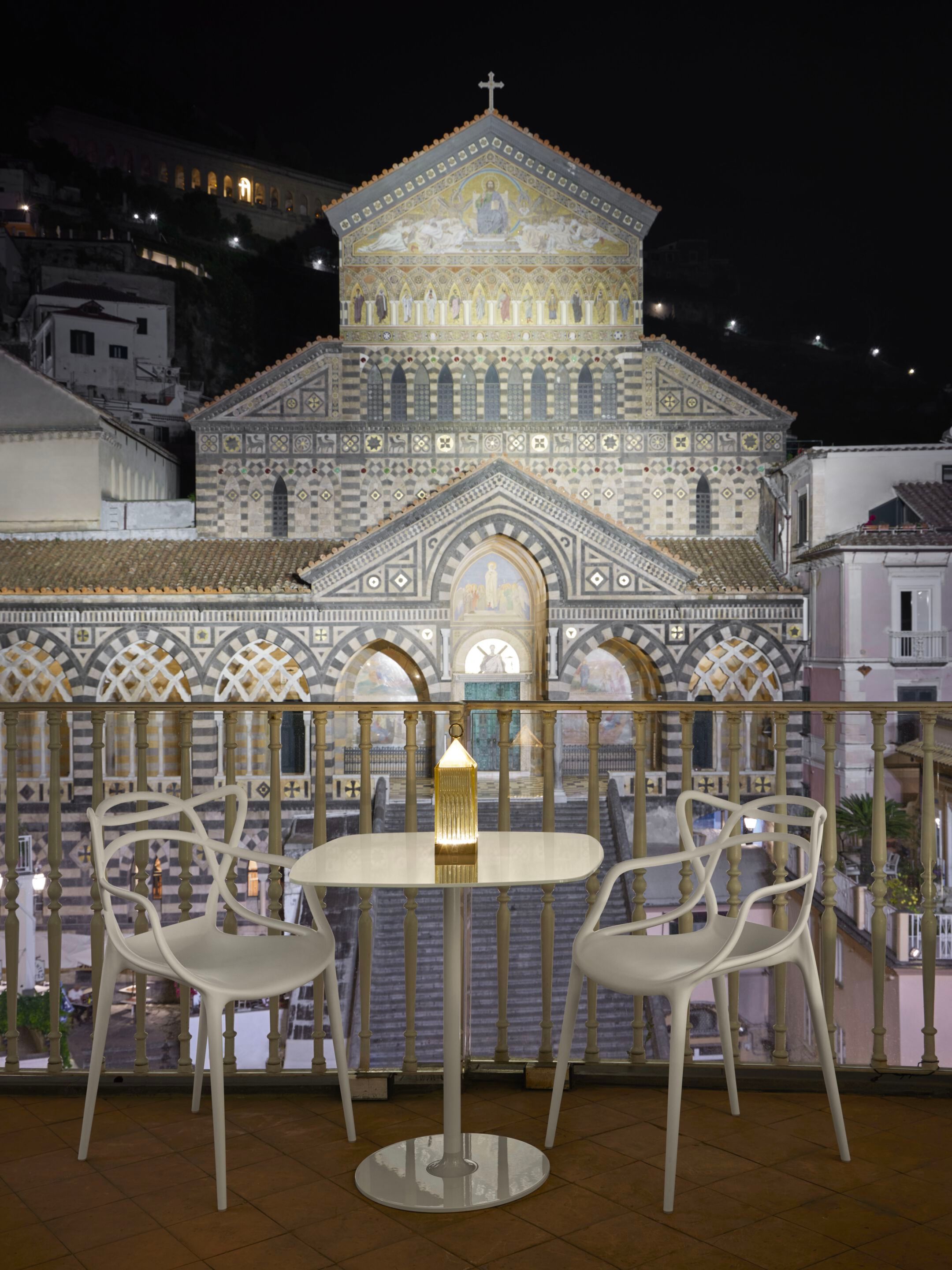 Квадратный стол с хрустальной столешницей и стальным основанием Kartell Тьерри ARCH-00023989 - Вид №3