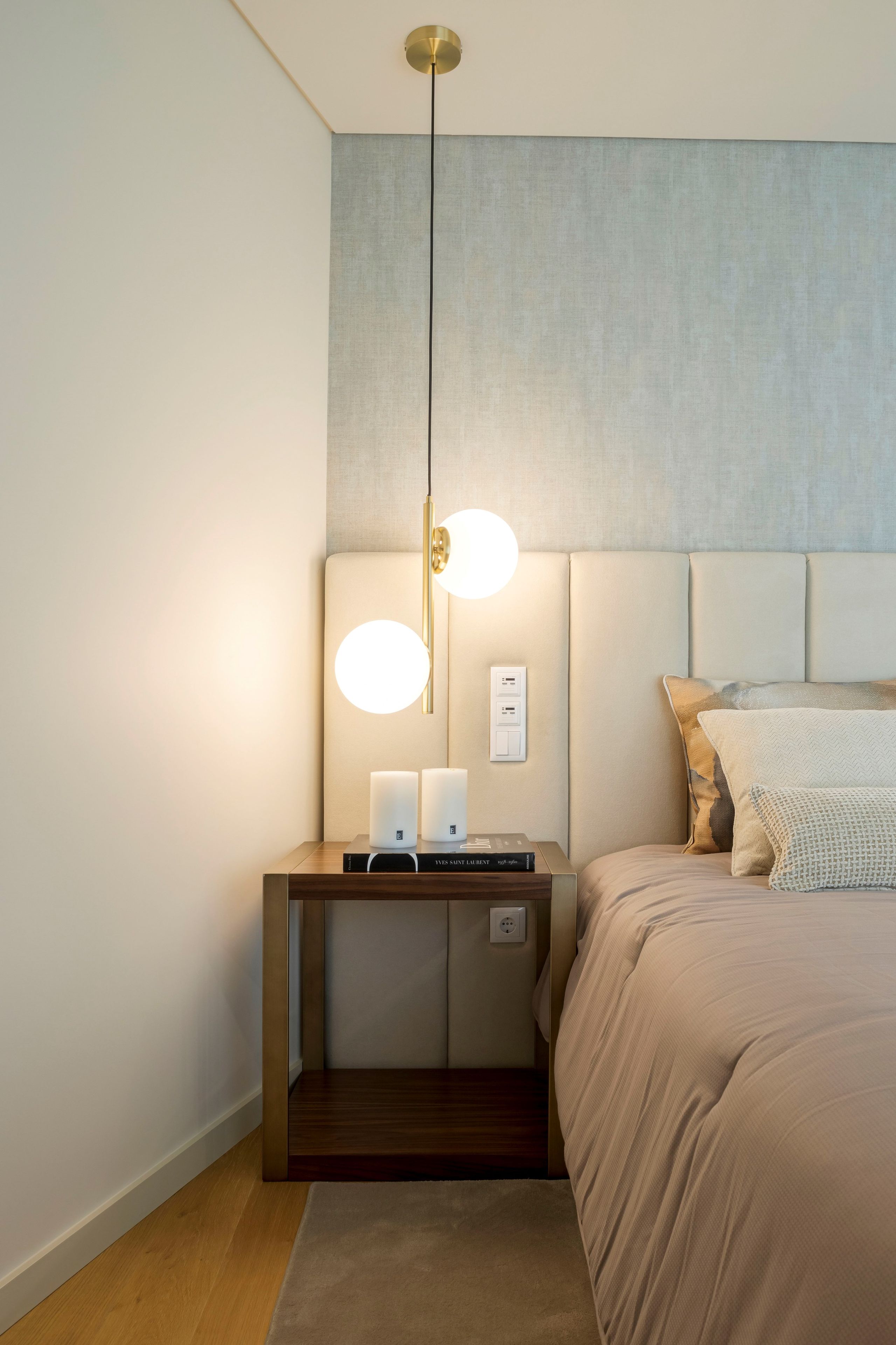 Квадратный журнальный столик из латуни и дерева Stylish Club ARCH-00095830 - Вид №8