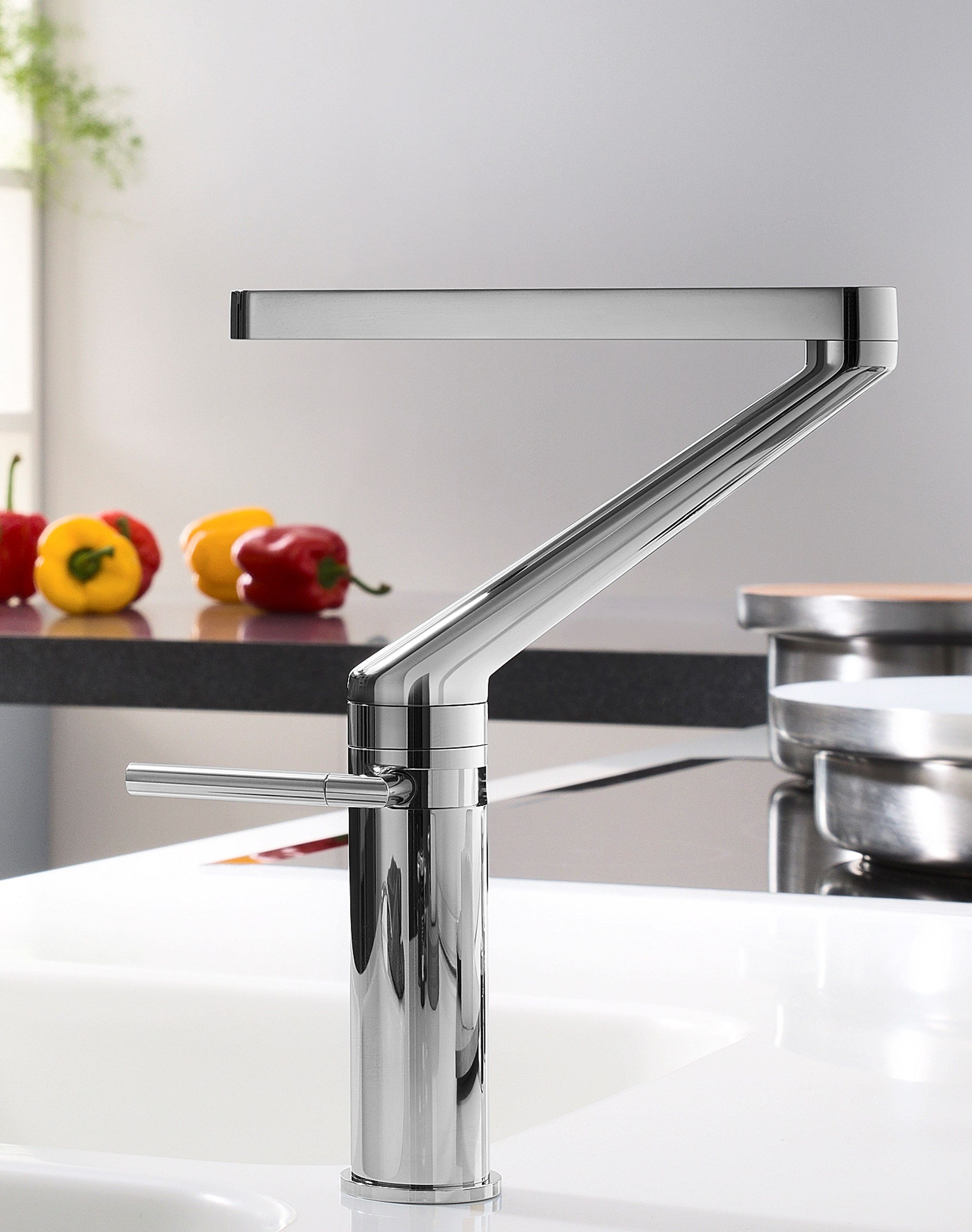 Смеситель для кухни с поворотным изливом Nobili Zoom ARCH-00066703 - Вид №1