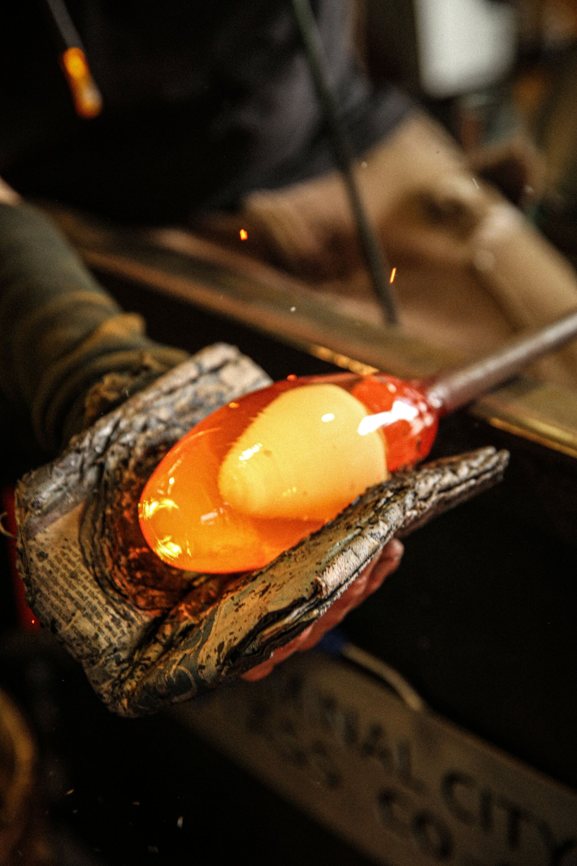 Стеклянный подвесной светильник Matthew McCormick OVA ARCH-00106529 - Вид №17