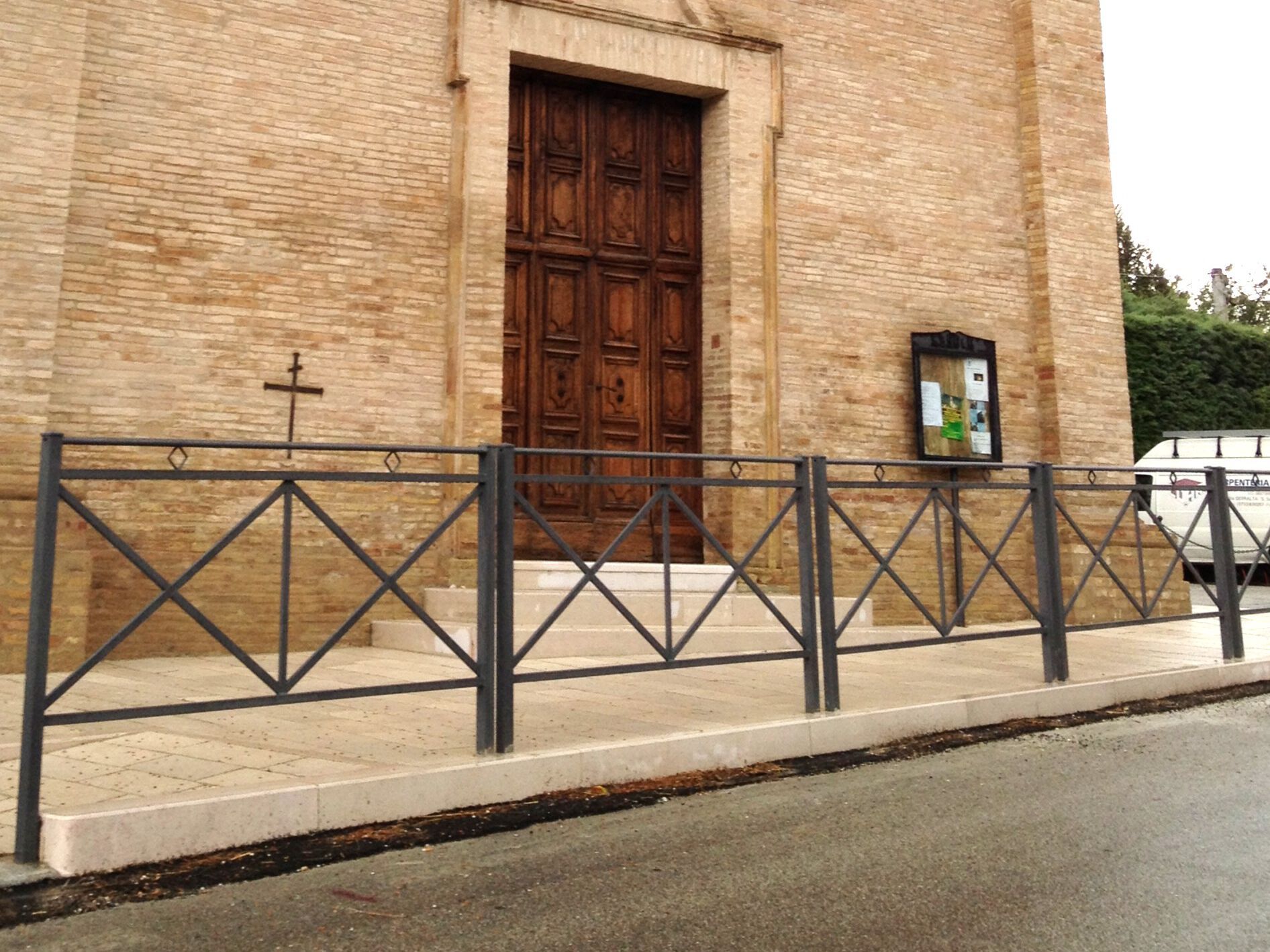 Фиксированный столб из оцинкованной стали Studio Città ATENE SINGOLA ARCH-00119496 - Вид №2