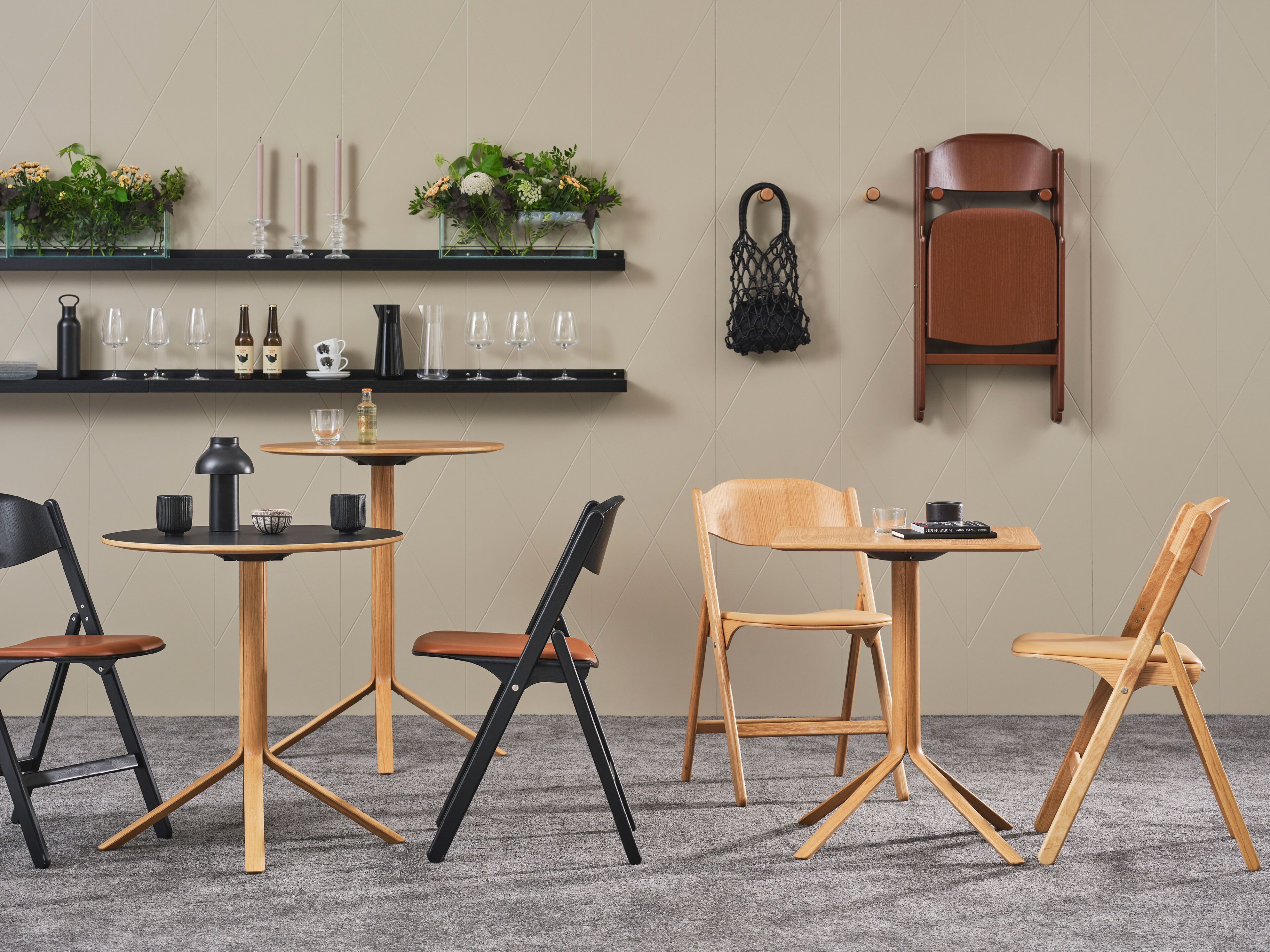 Высокий круглый складной стол Karl Andersson PEEL ARCH-00039140 - Вид №6