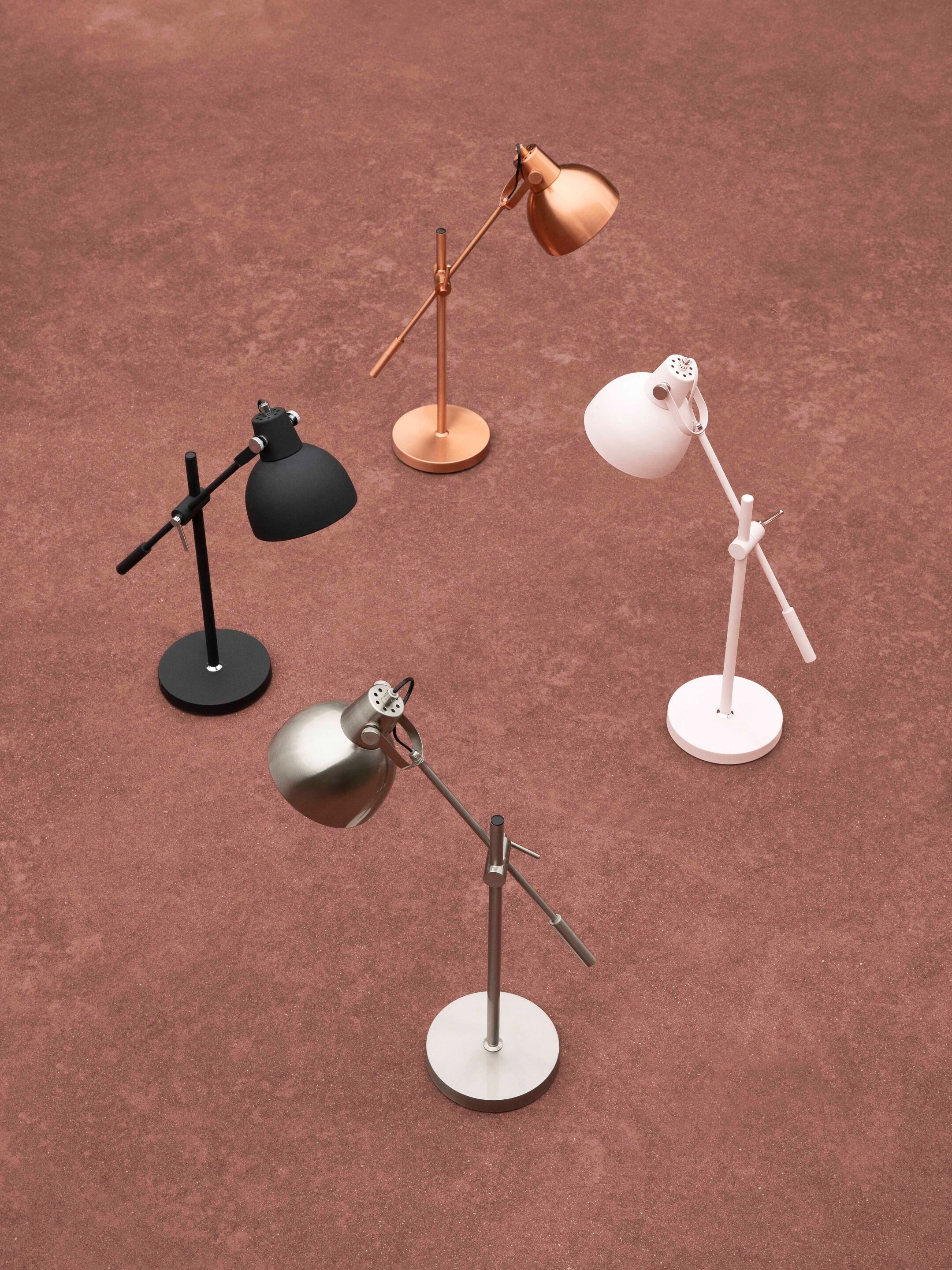 Окрашенная металлическая настольная лампа Pilma Нью-Йорк ARCH-00104437 - Вид №4