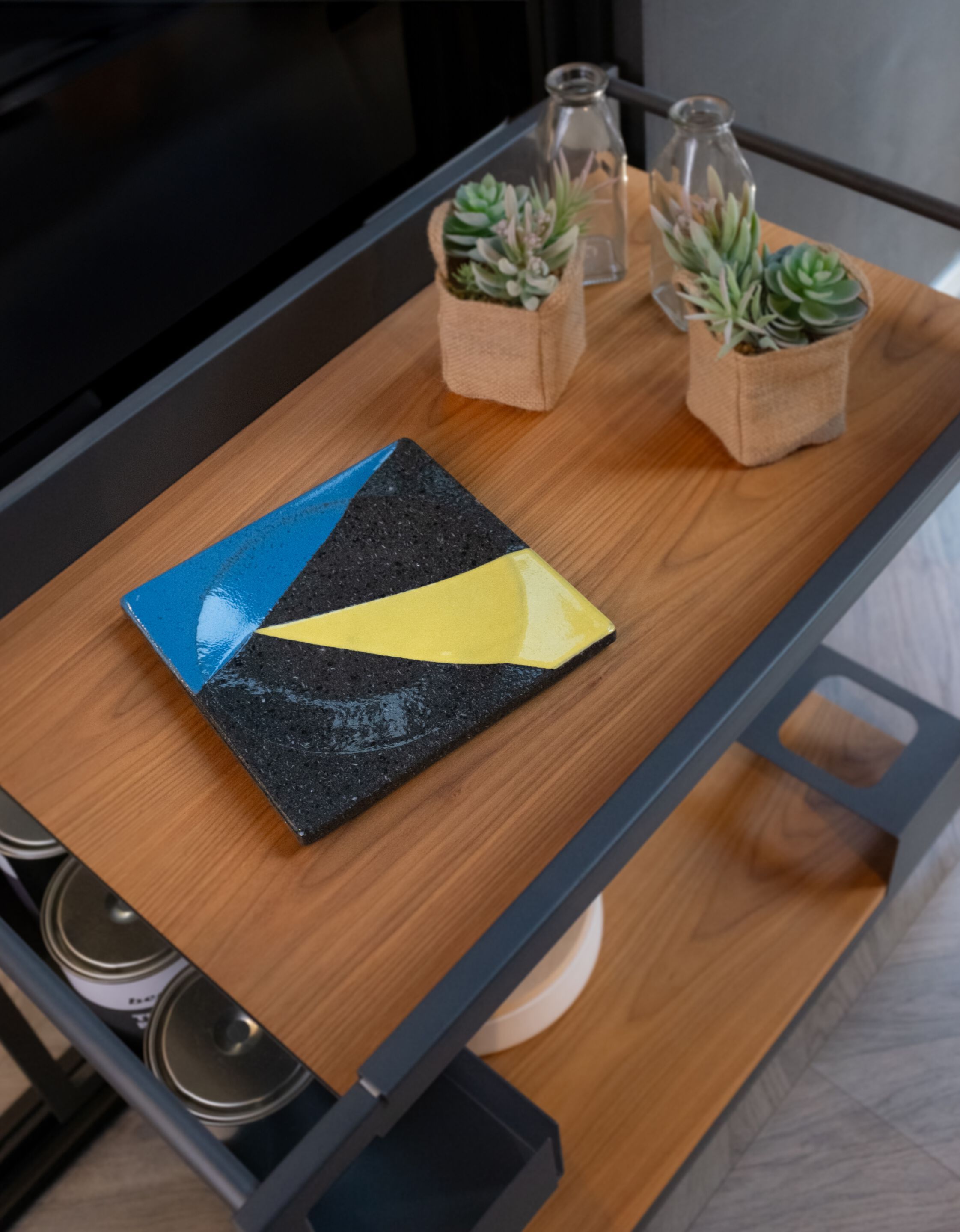 Scavatasche / квадратный центральный элемент из лавового камня Etnea Cuorelavico Radius ARCH-00087535 - Вид №2