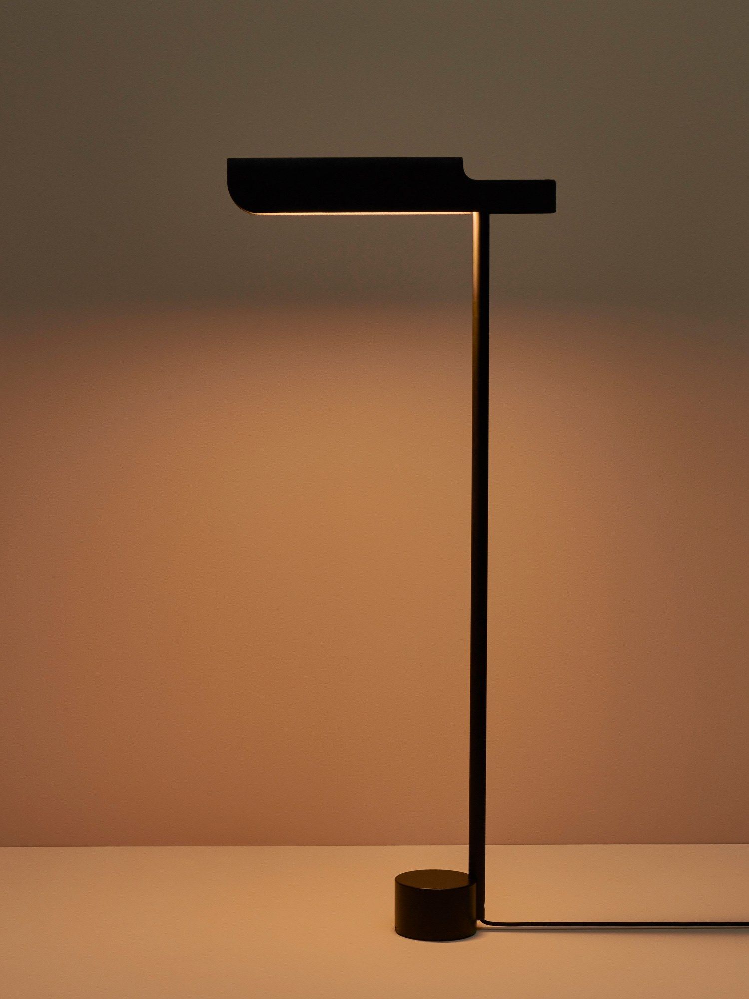 Регулируемый светодиодный торшер Formagenda профиль ARCH-00132642 - Вид №4