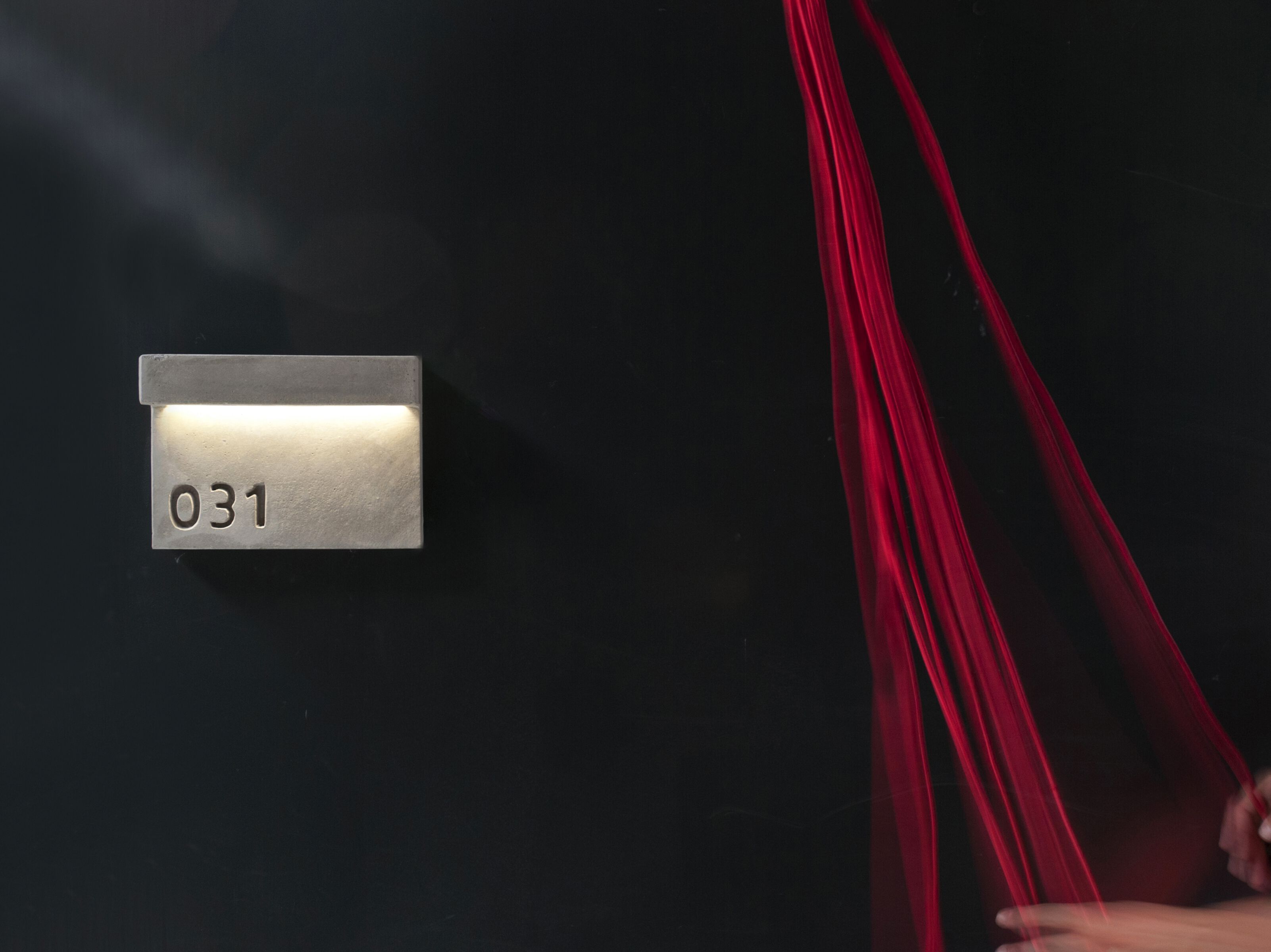 Бетонный светодиодный уличный настенный светильник Renzo Serafini Civic ARCH-00085994 - Вид №1