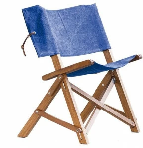 ManifestoDesign Складной стул из массива дерева с подлокотниками