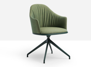 Тканевый стул с подлокотниками