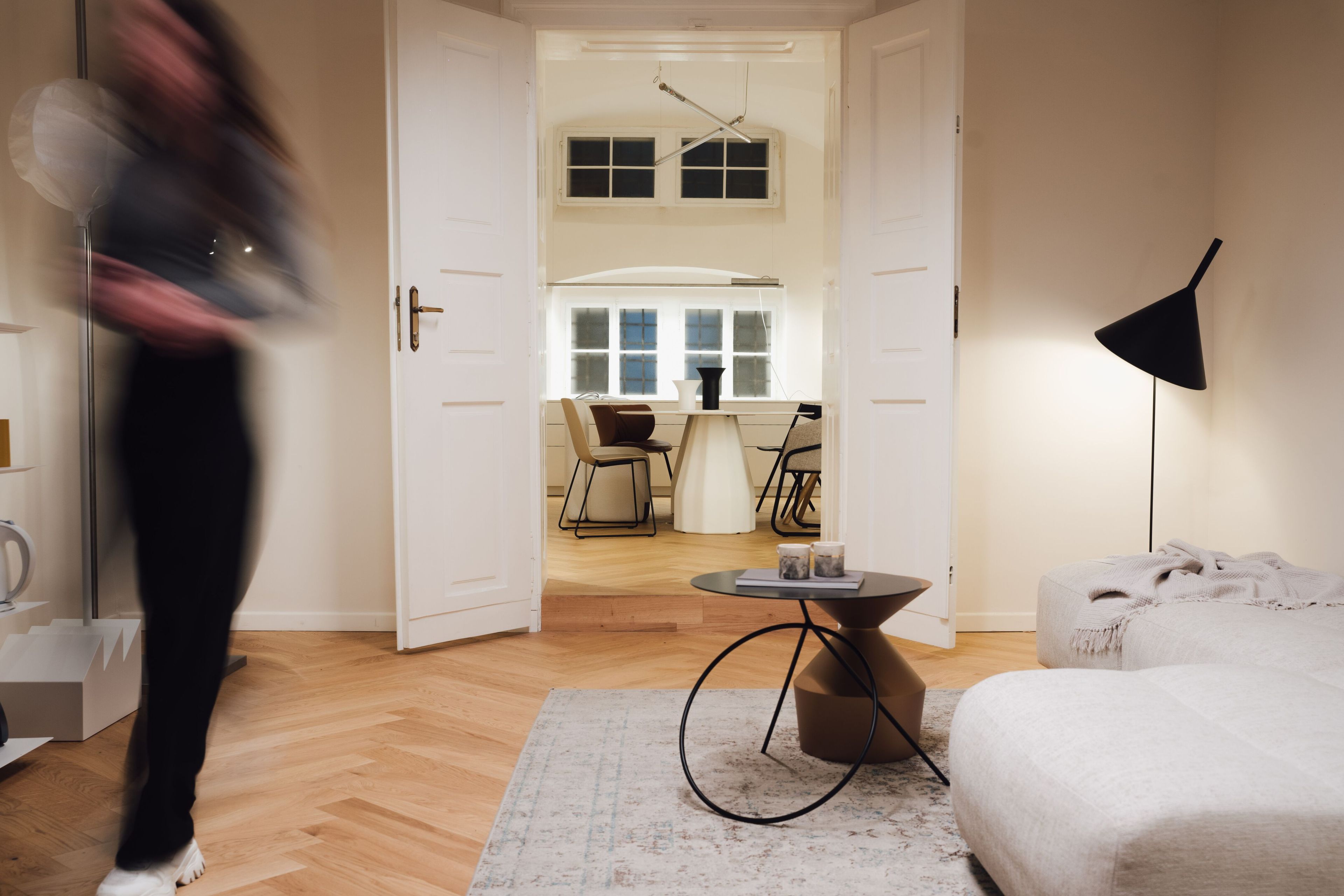 Регулируемая металлическая напольная лампа Vertigo Bird воронка ARCH-00040990 - Вид №6