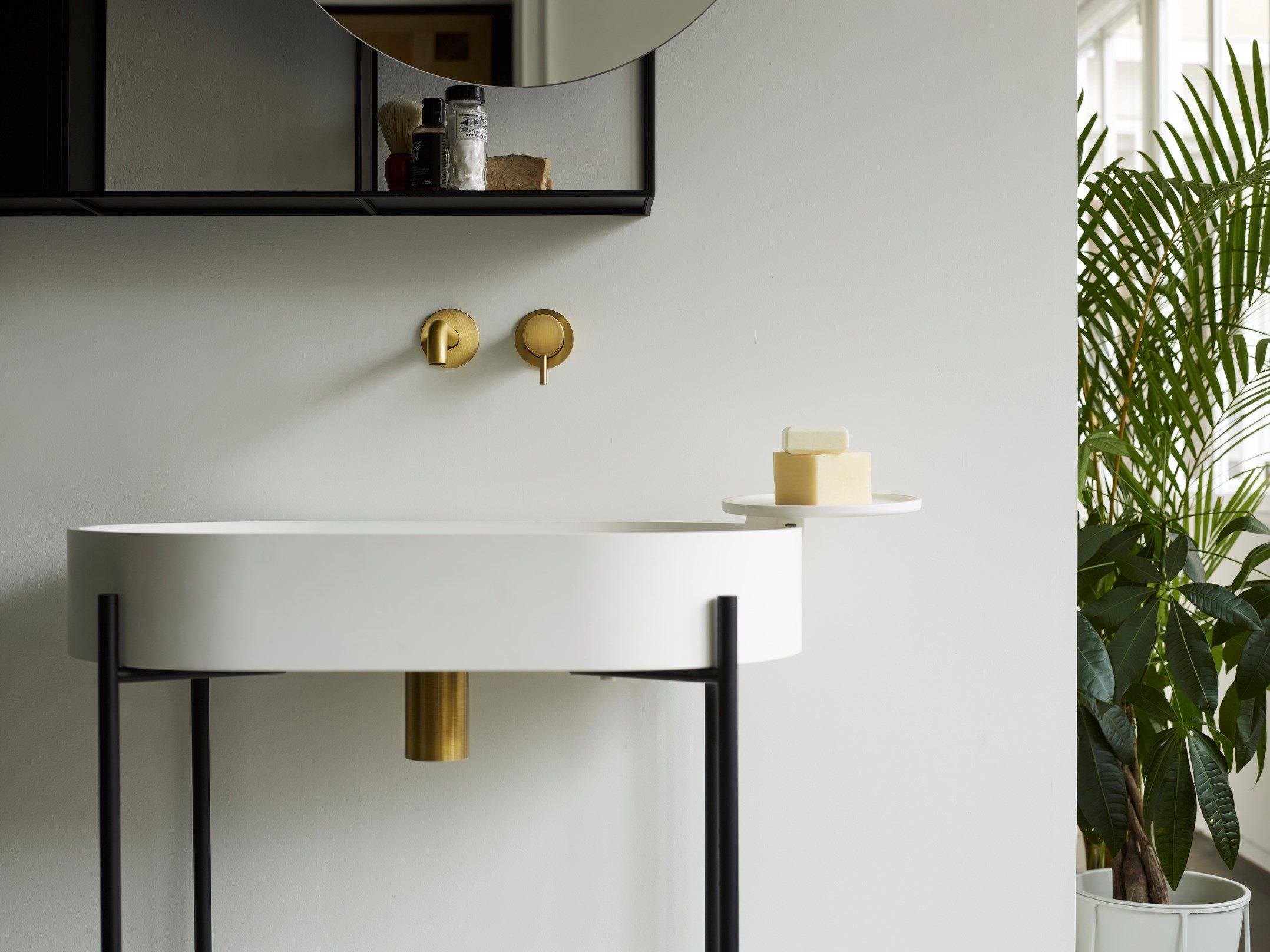 Консольный умывальник Livingtec® Ex.T стенд ARCH-00036685 - Вид №10