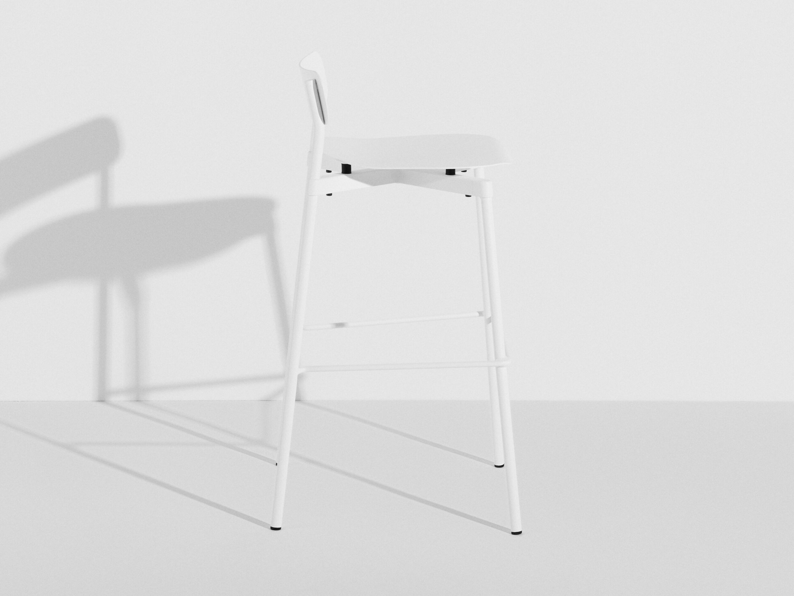 Высокий штабелируемый алюминиевый стул с порошковым покрытием с подставкой для ног Petite Friture Fromme ARCH-00091817 - Вид №33