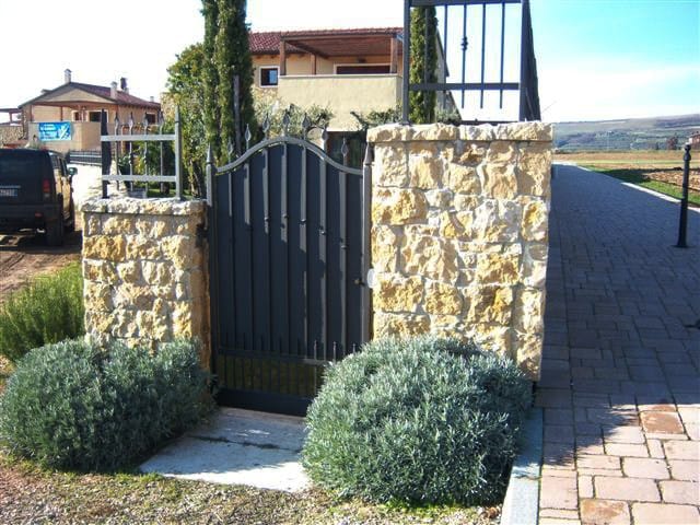 Натуральный каменный элемент для фасада B&B Rivestimenti Naturali камень ARCH-00041066 - Вид №21