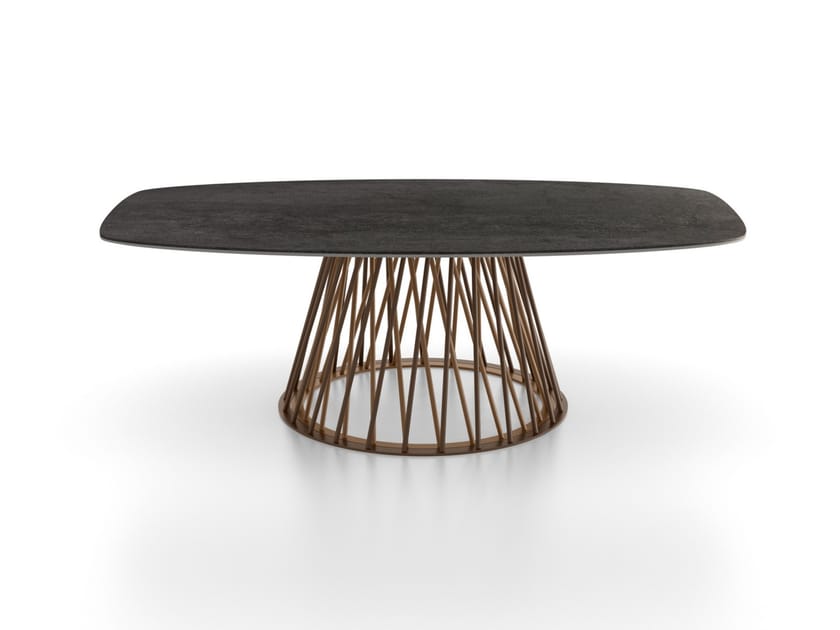 Журнальный столик с металлическим основанием и керамическим верхом F.lli Orsenigo интрига ARCH-00153148