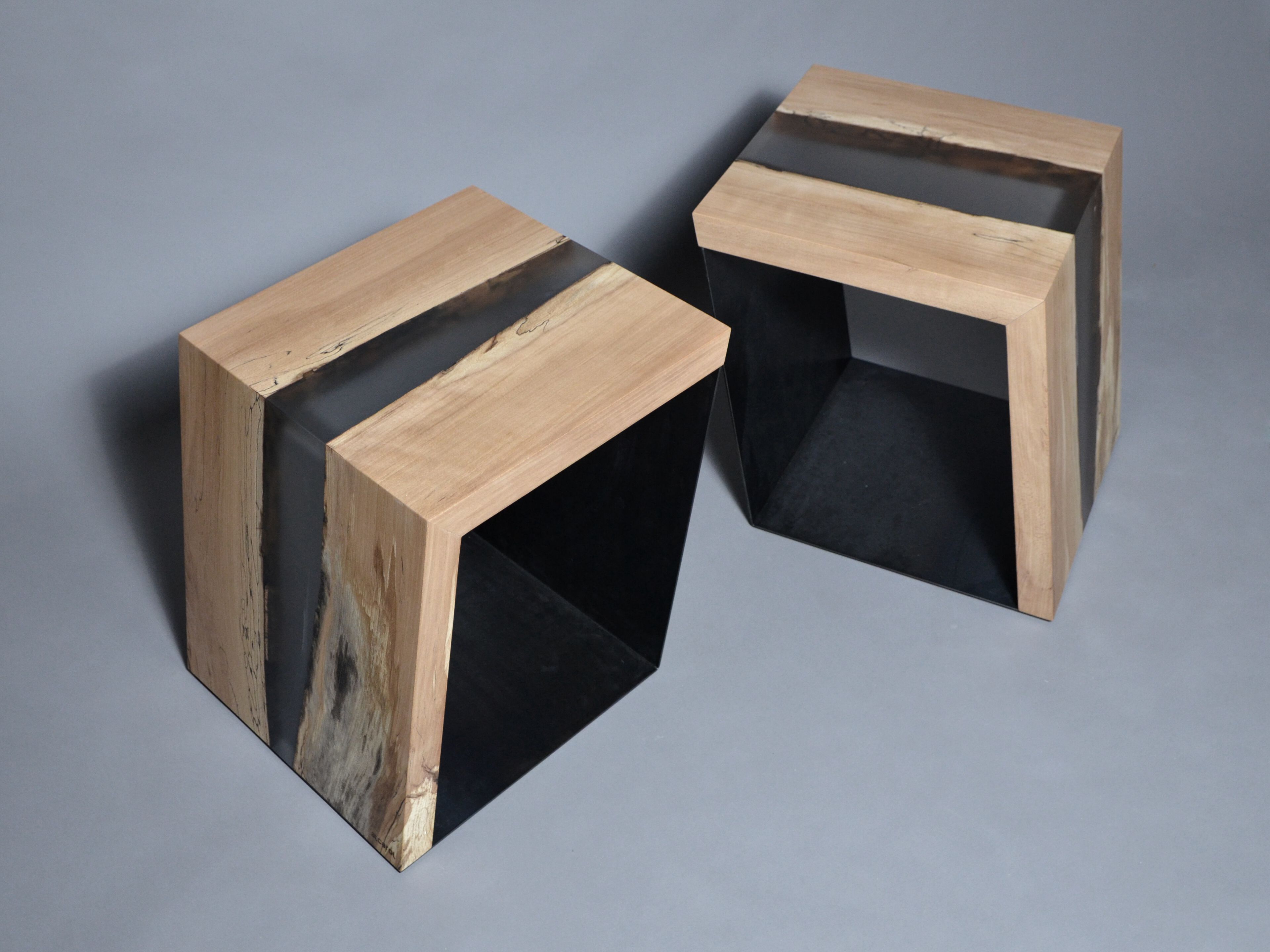 Журнальный столик / табурет из массива дерева и смолы alcarol Fungi ARCH-00126029 - Вид №1